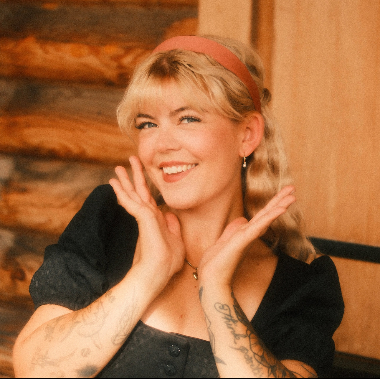 Anne Satin Kupferpfirsich