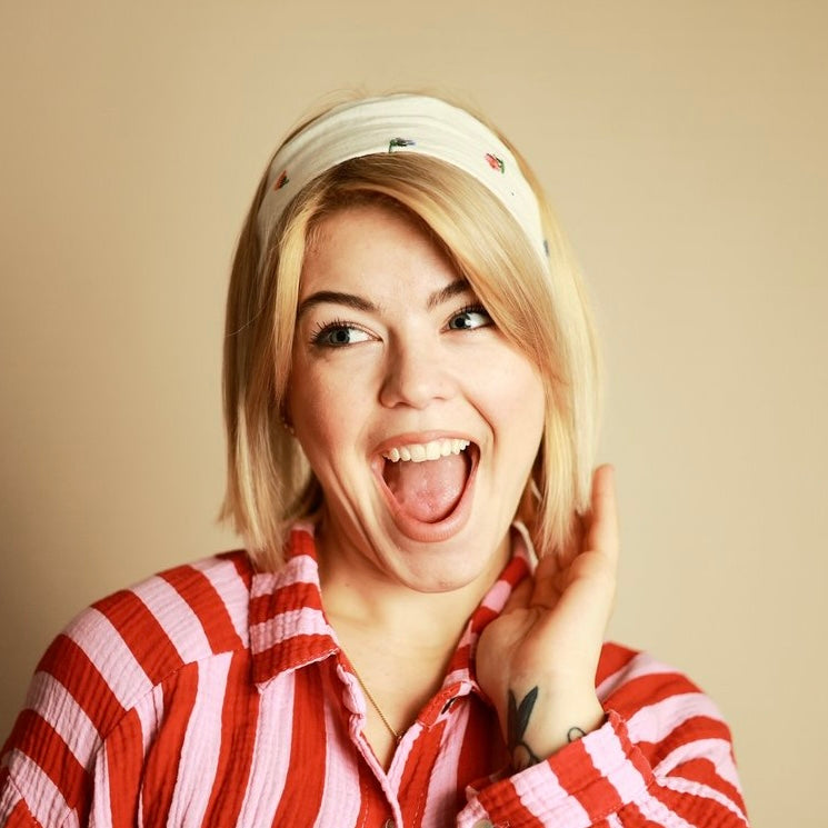 Drahthaarband Blümchen Creme