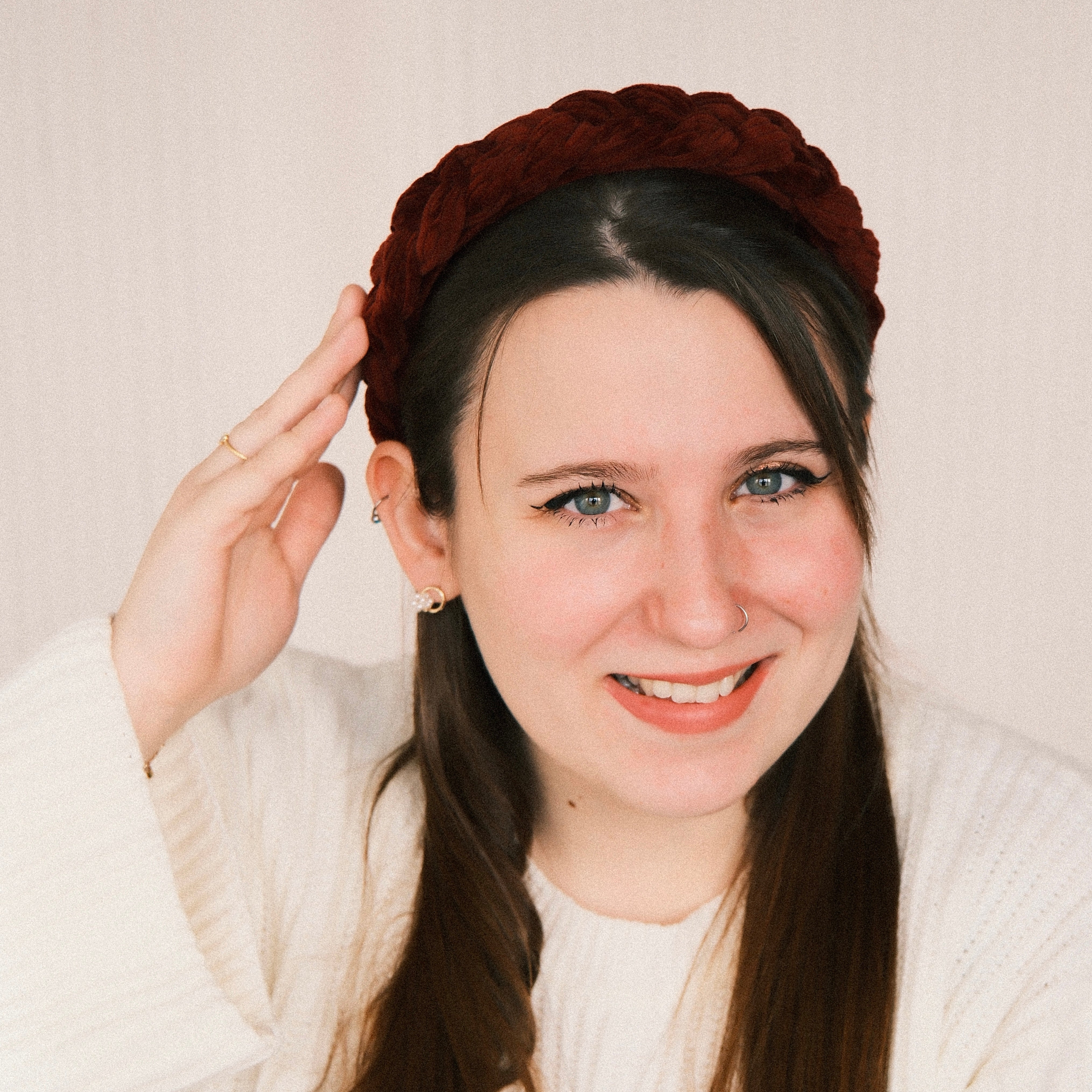 Hedda - Cord Bordeaux