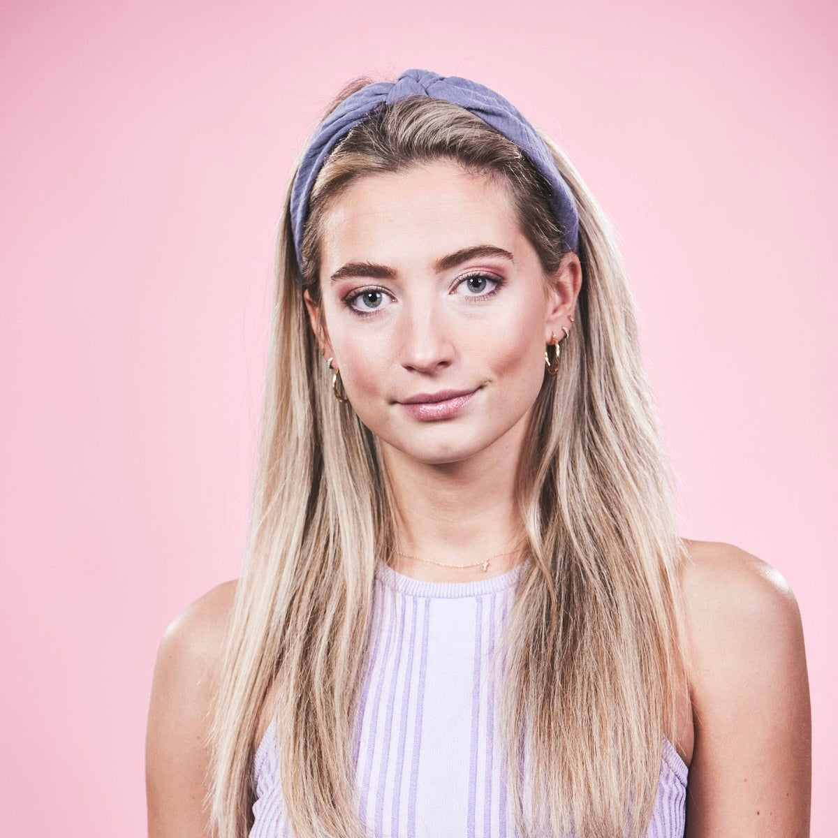 Lilly - Graublau Musselin