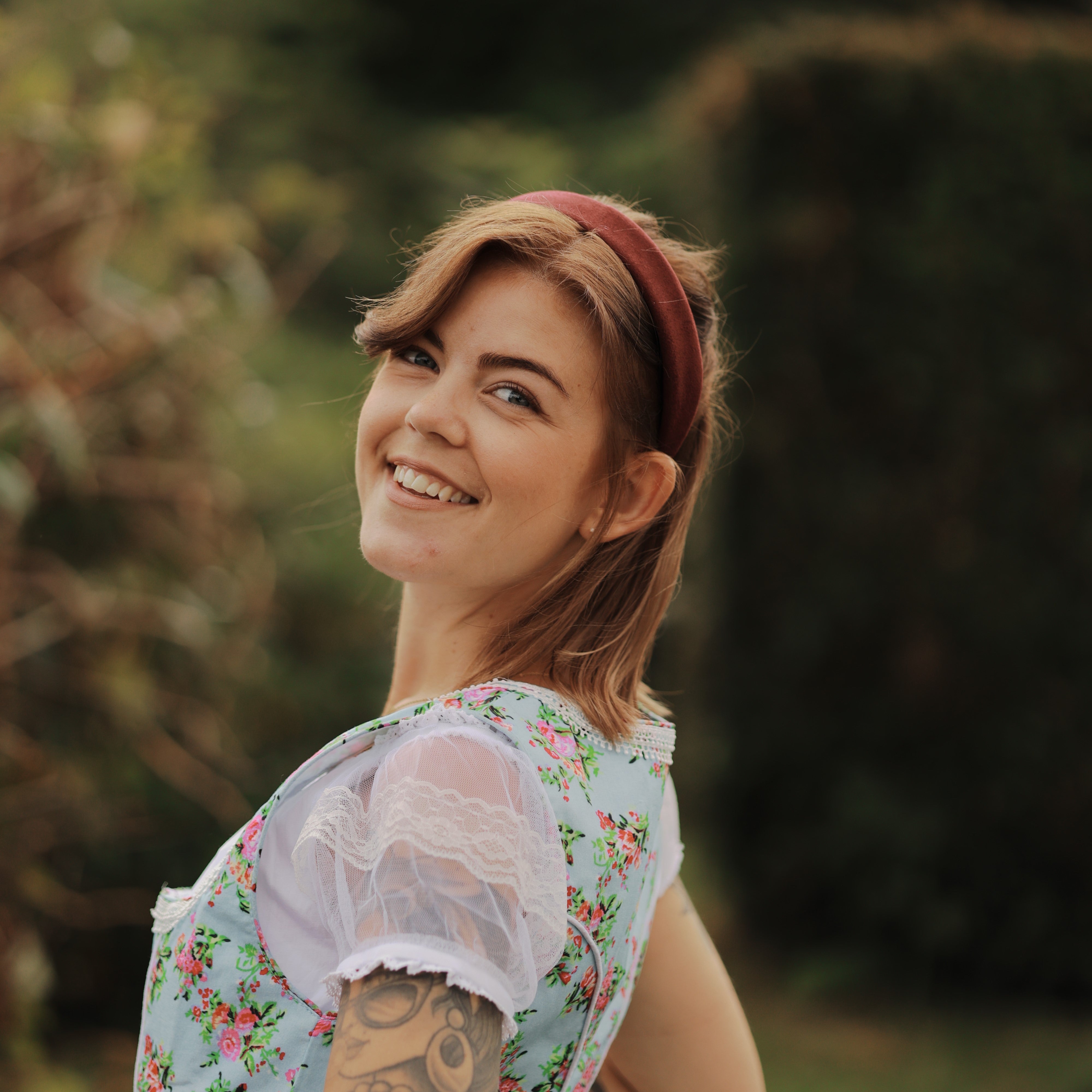 Anne Dirndlhaarreif - glatt Bordeauxrot