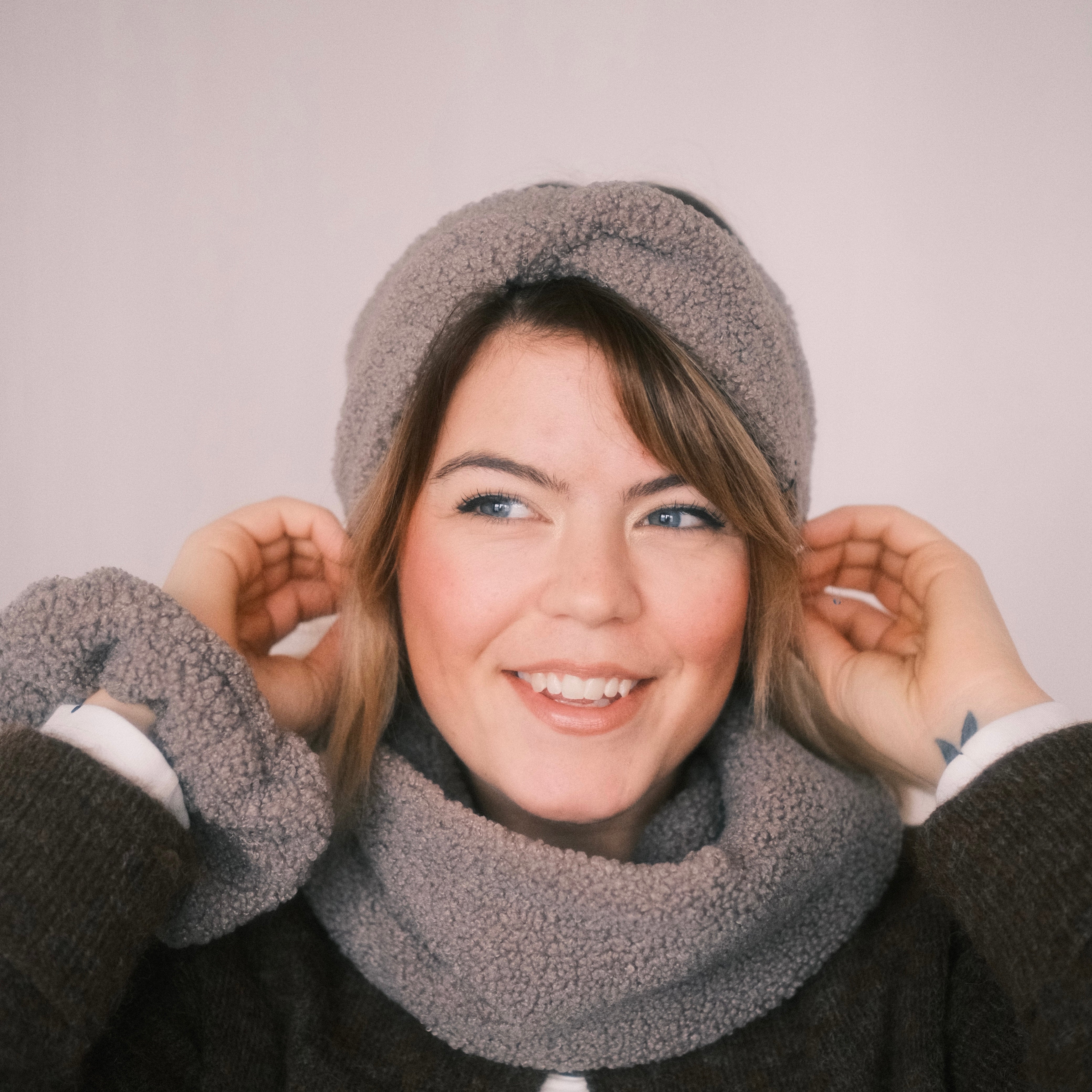 Basic Haarband - Teddy Salbei Grau