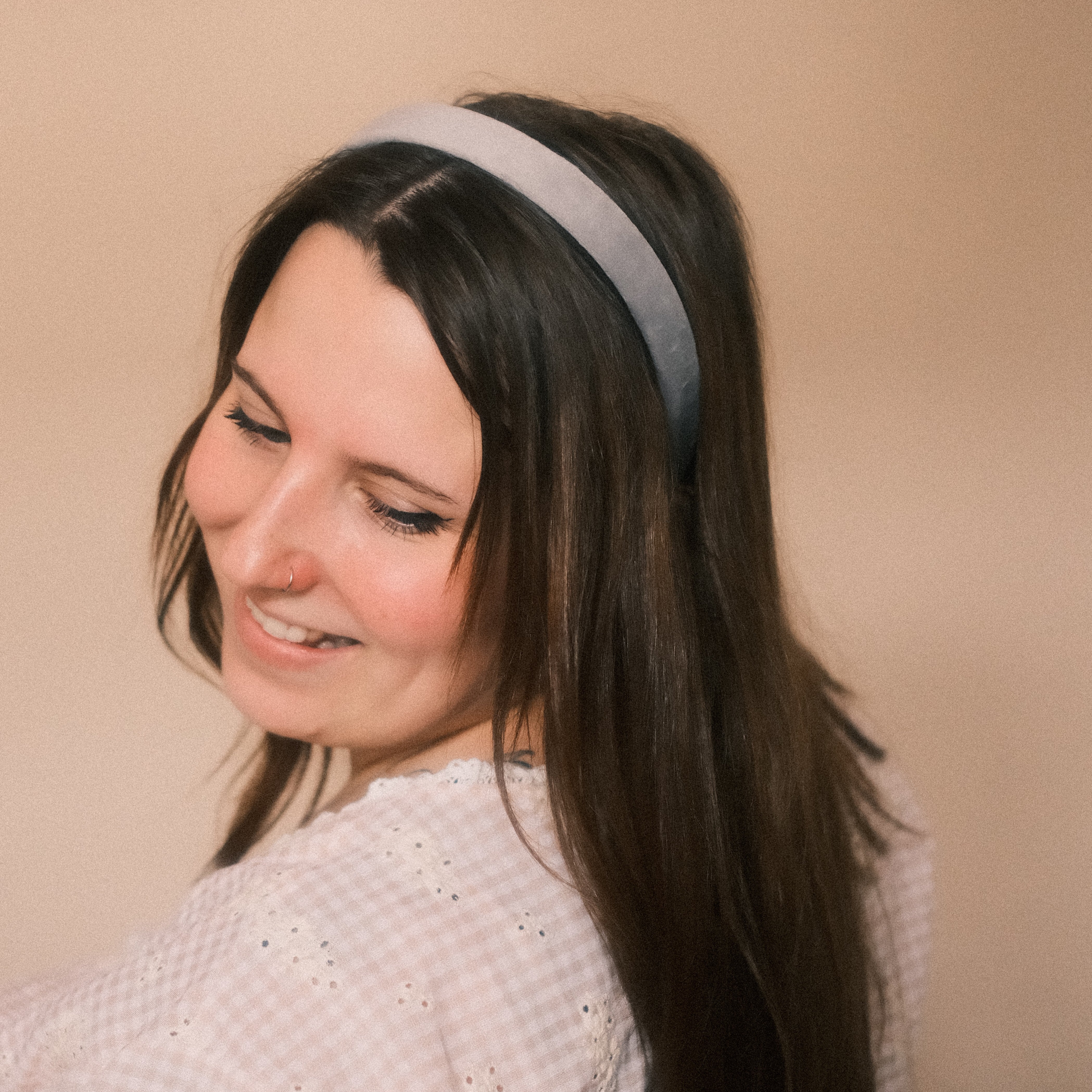 Anna - Samt Hellgrau