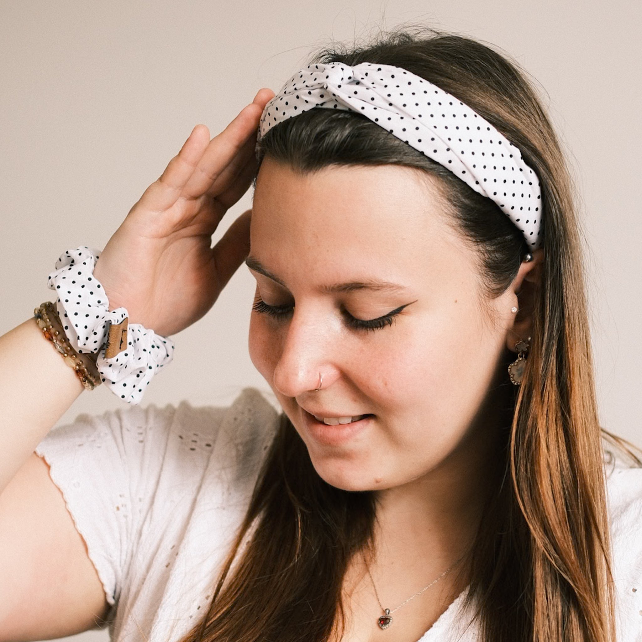 Viky - Polka Dots Mini Weiß