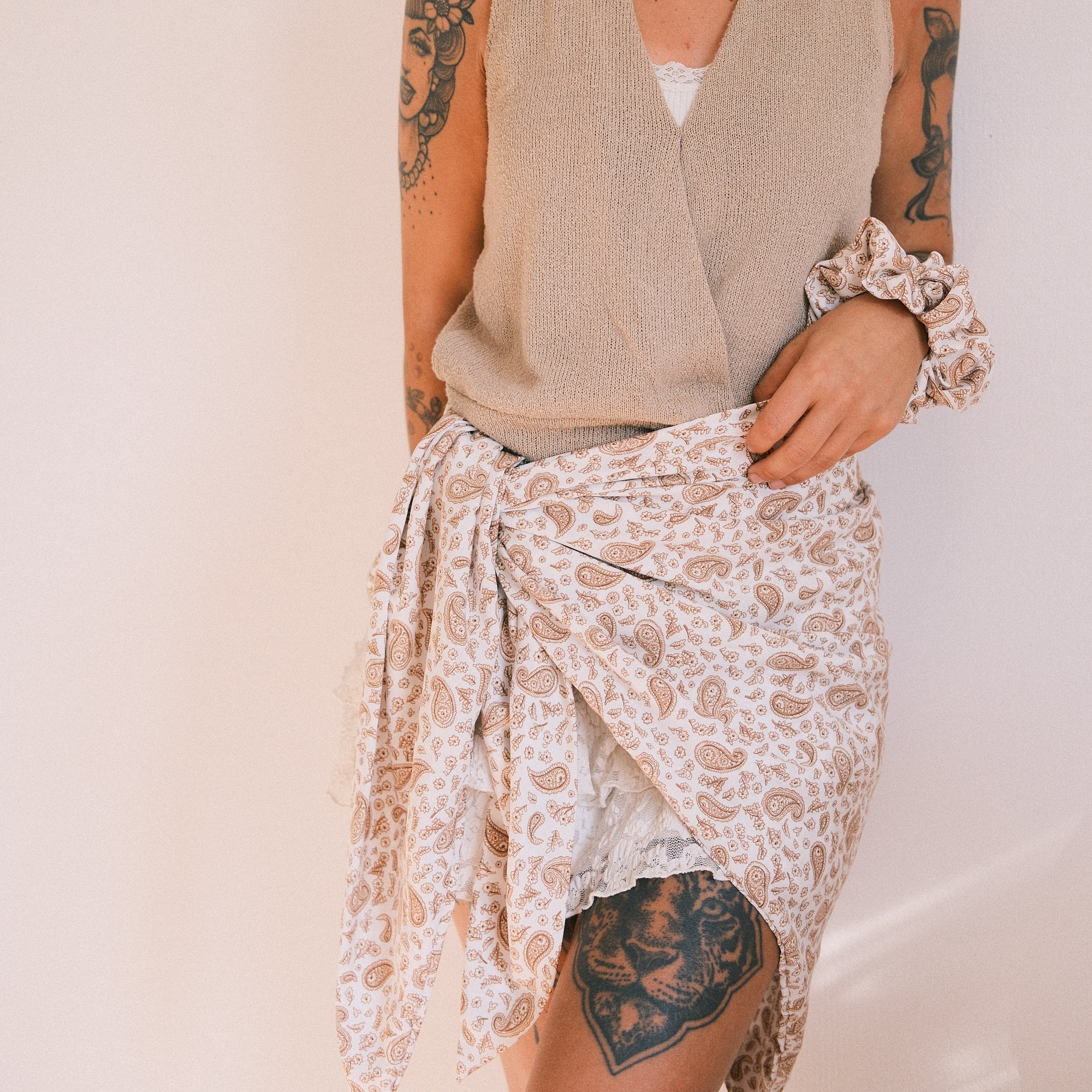XXL Dreieckstuch - Vintage Paisley Weiß