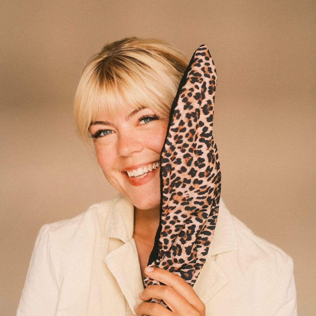 Drahthaarband 2 Seiten Leo Schwarz