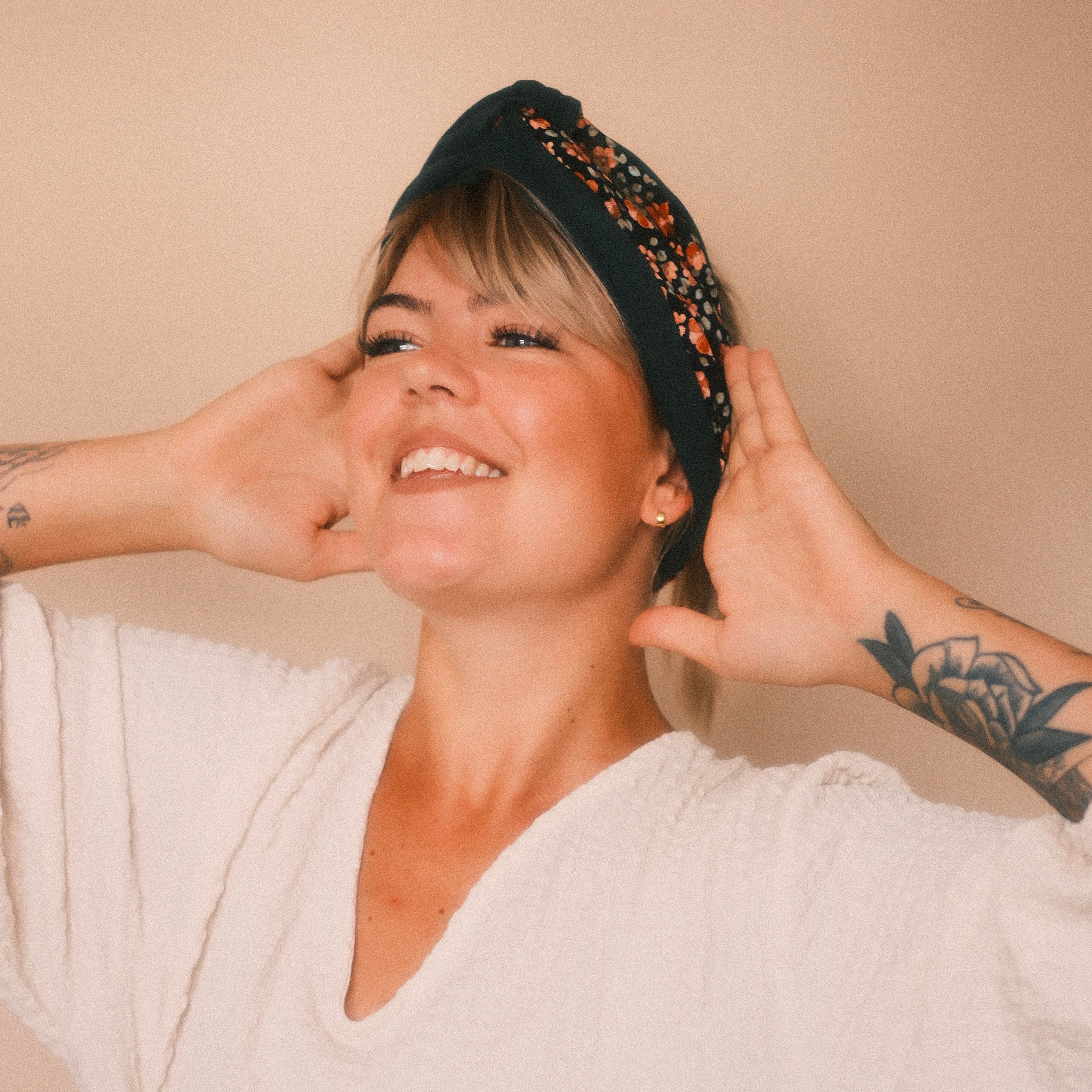 Drahthaarband 2 Seiten - Orange Blumen