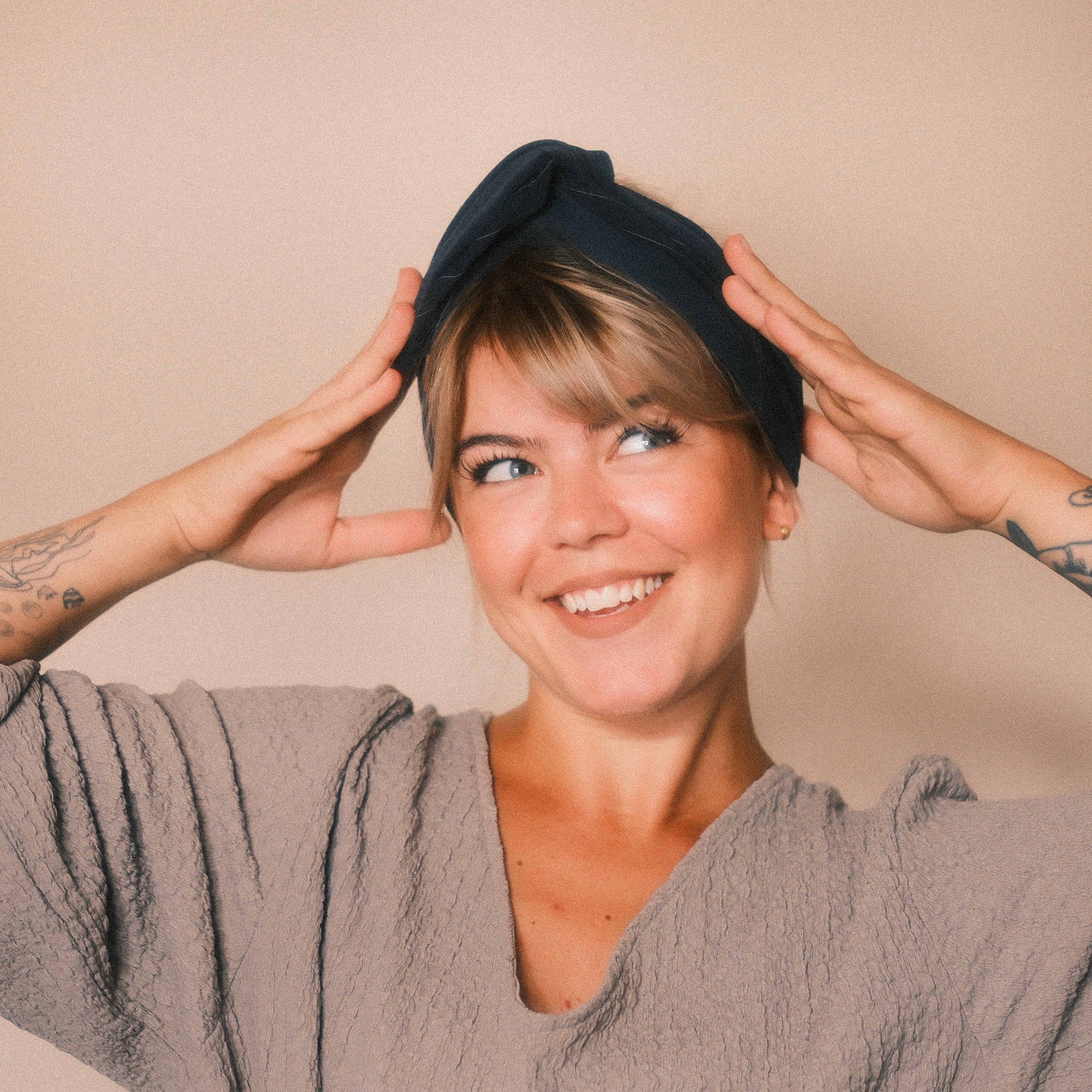 Drahthaarband 2 Seiten - Nadelstreifen Dunkelblau