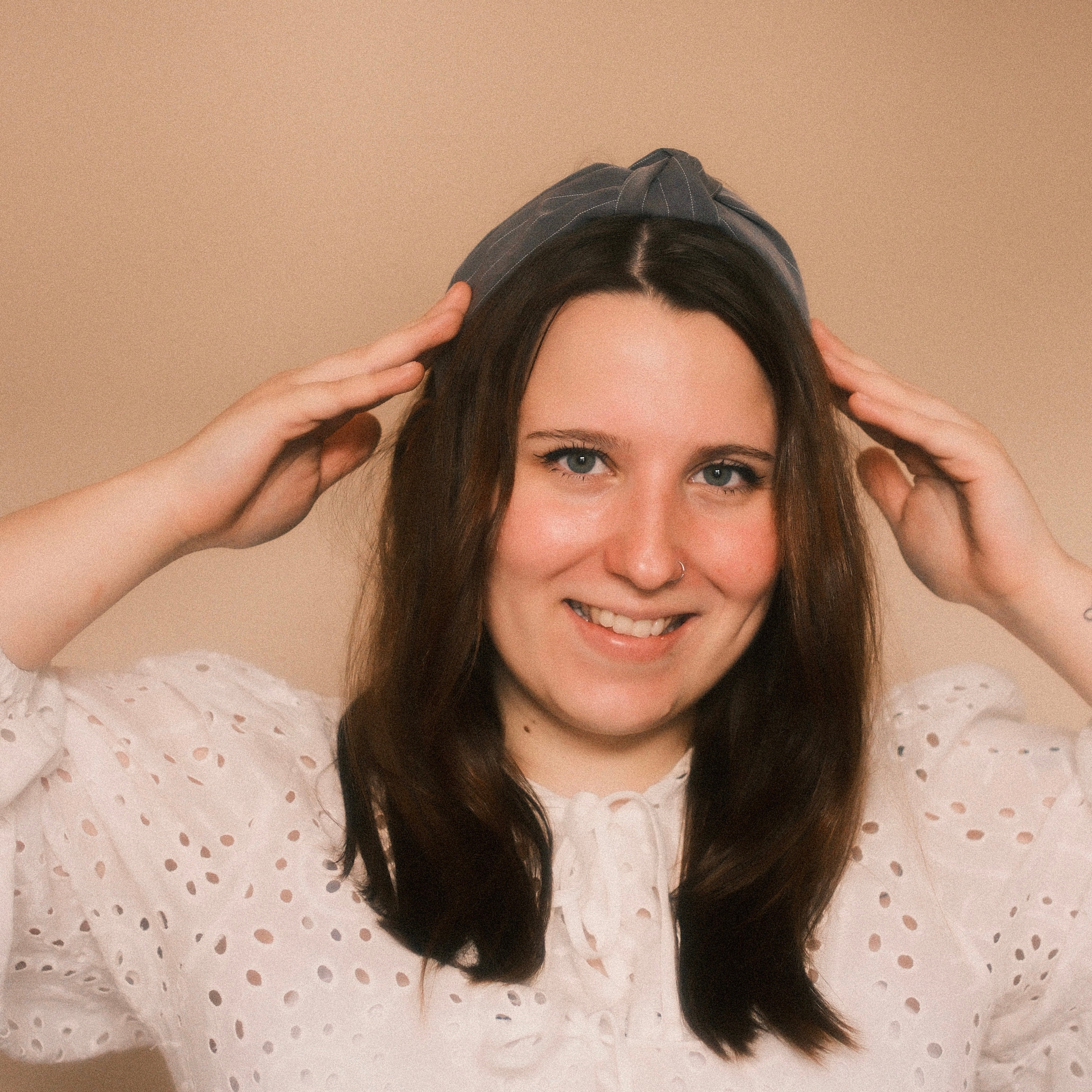 Katharina - Nadelstreifen Grau