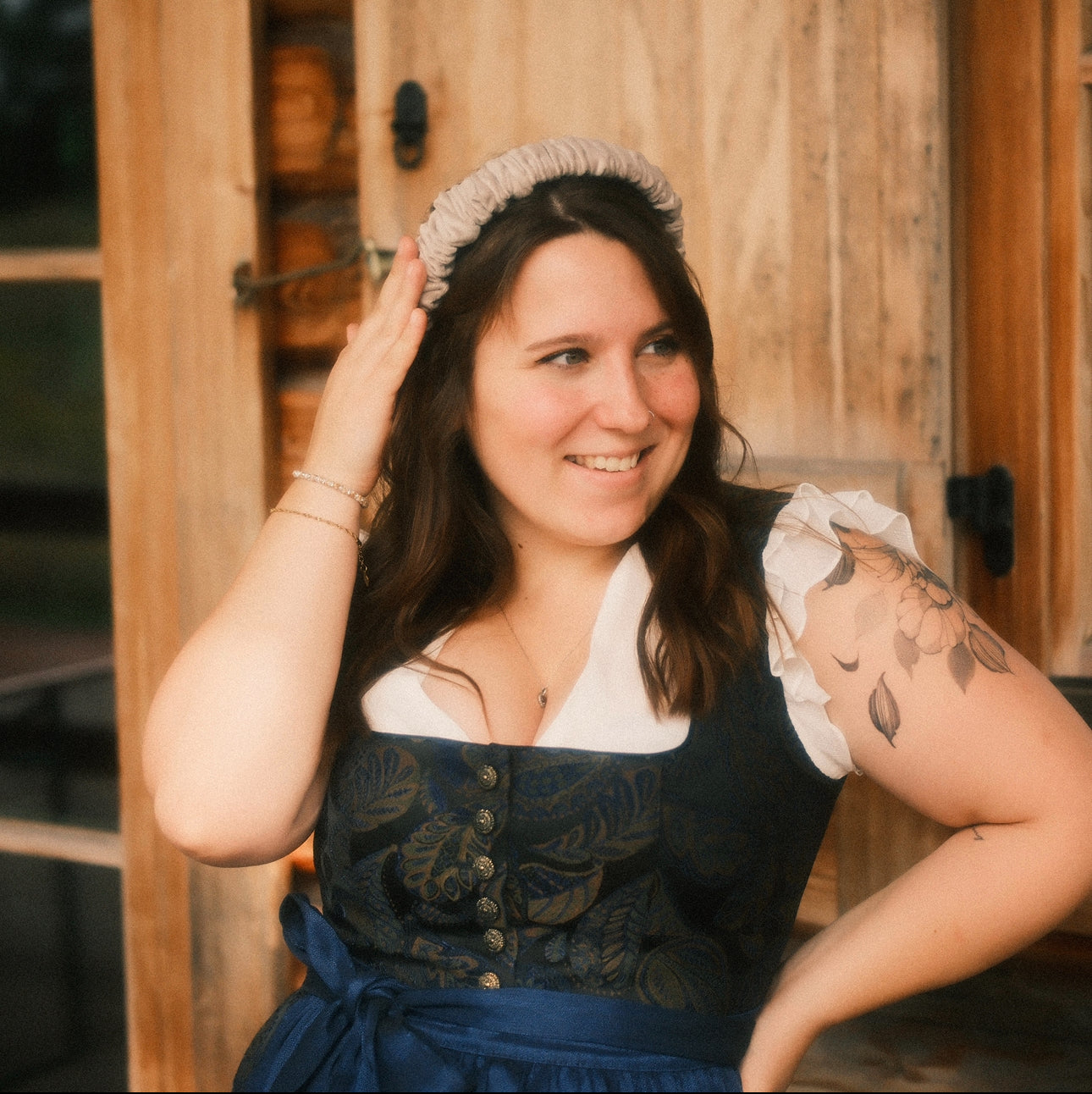 Ronja - Dirndl hellgrau