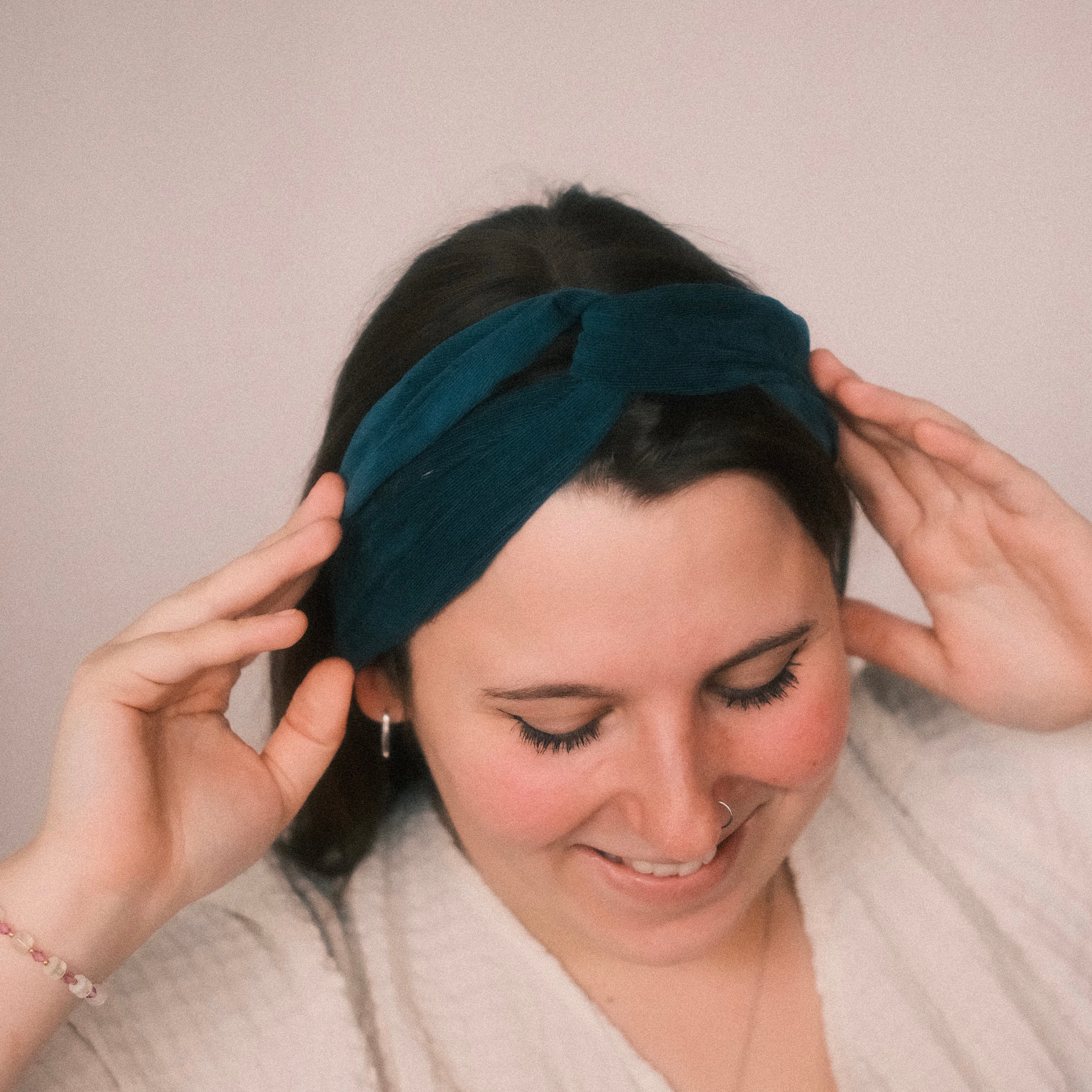 Drahthaarband - Feincord Petrol