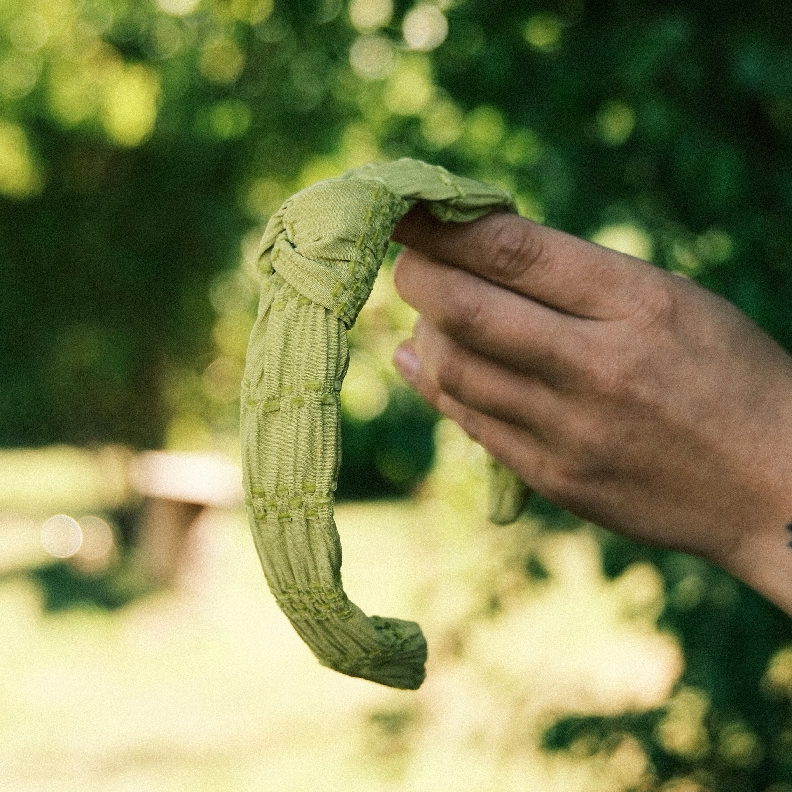 Lilly - gerafft Limettengrün