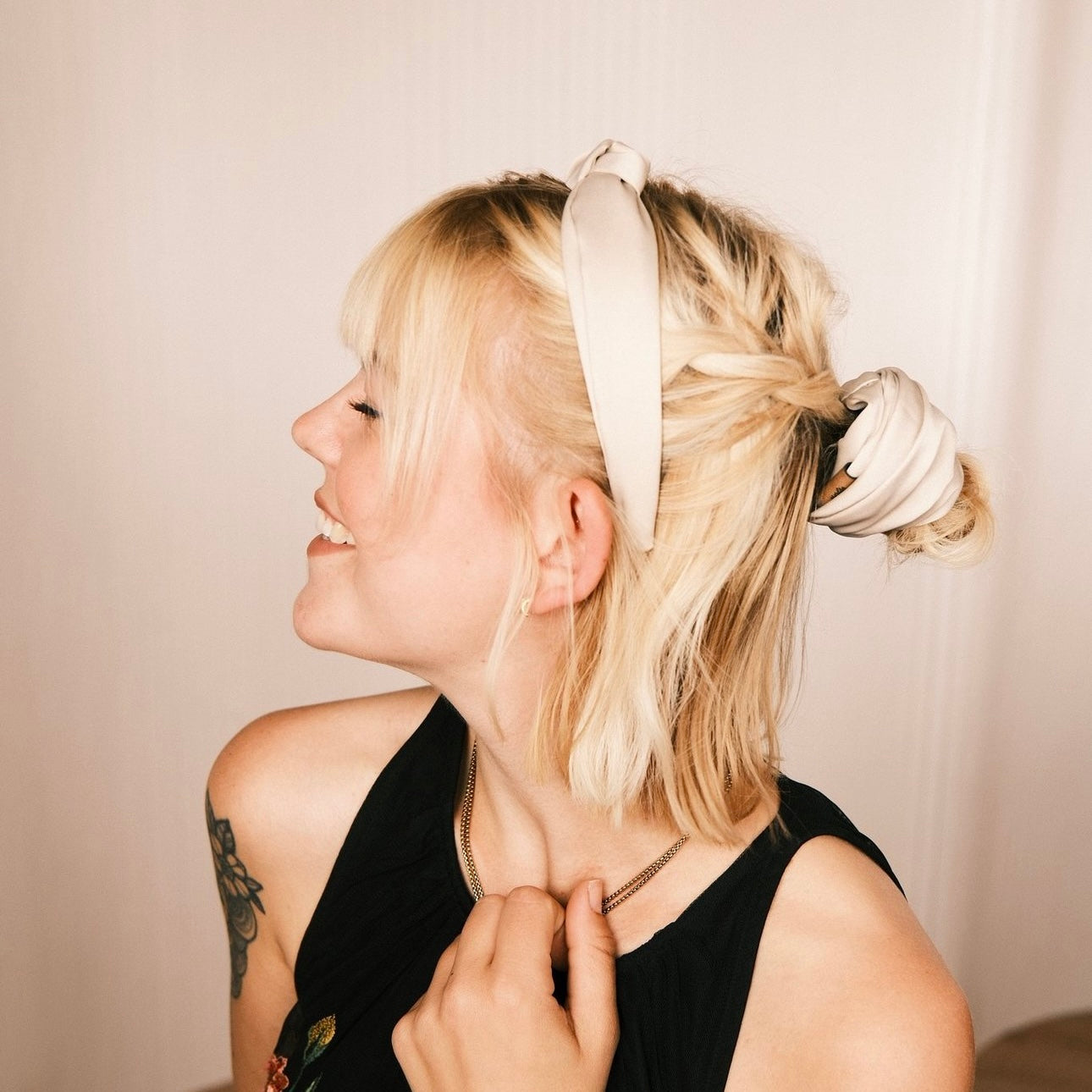 Rosalie - beige Satin