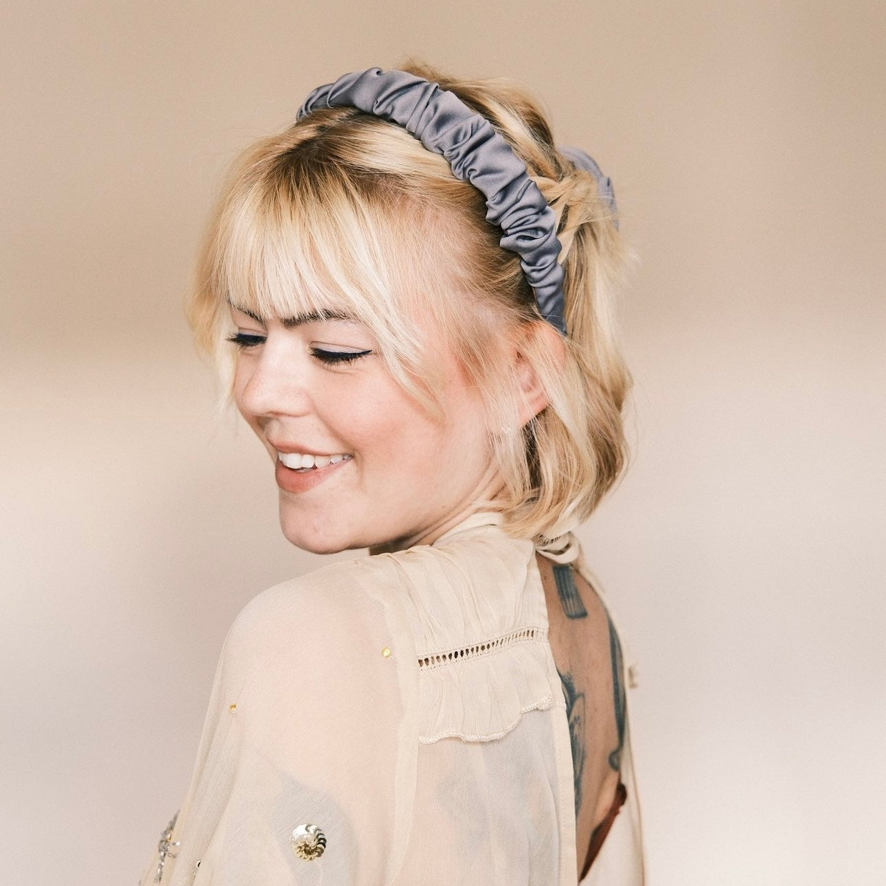 Ronja - Wedding Satin Grau