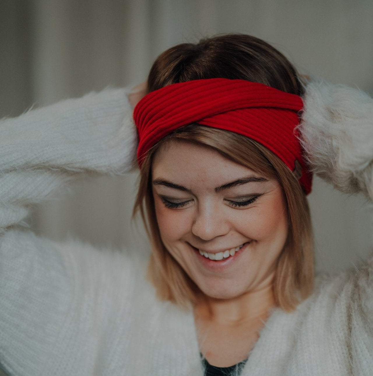 Stirnband gedreht rot