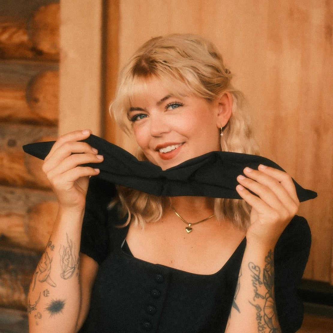 Dutti - Satin Schwarz