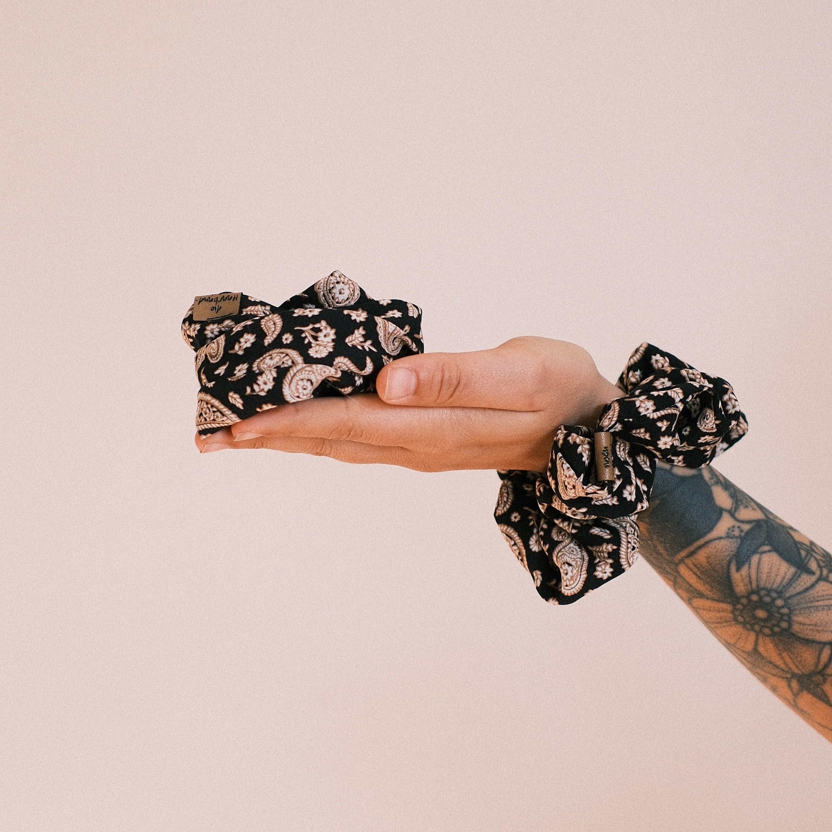 Drahthaarband schmal - Vintage Paisley Schwarz