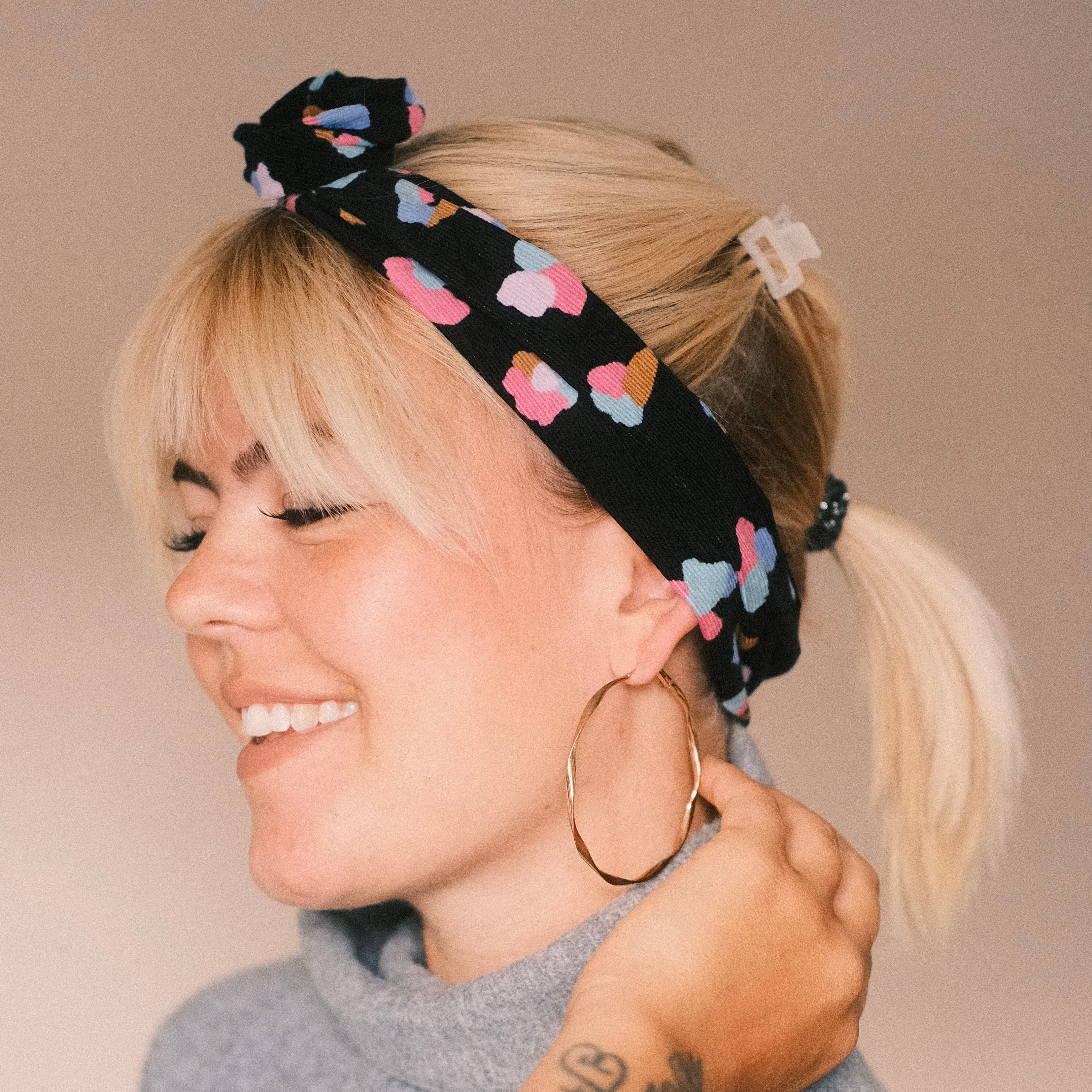 Drahthaarband - Cord Bunte Tupfen Schwarz