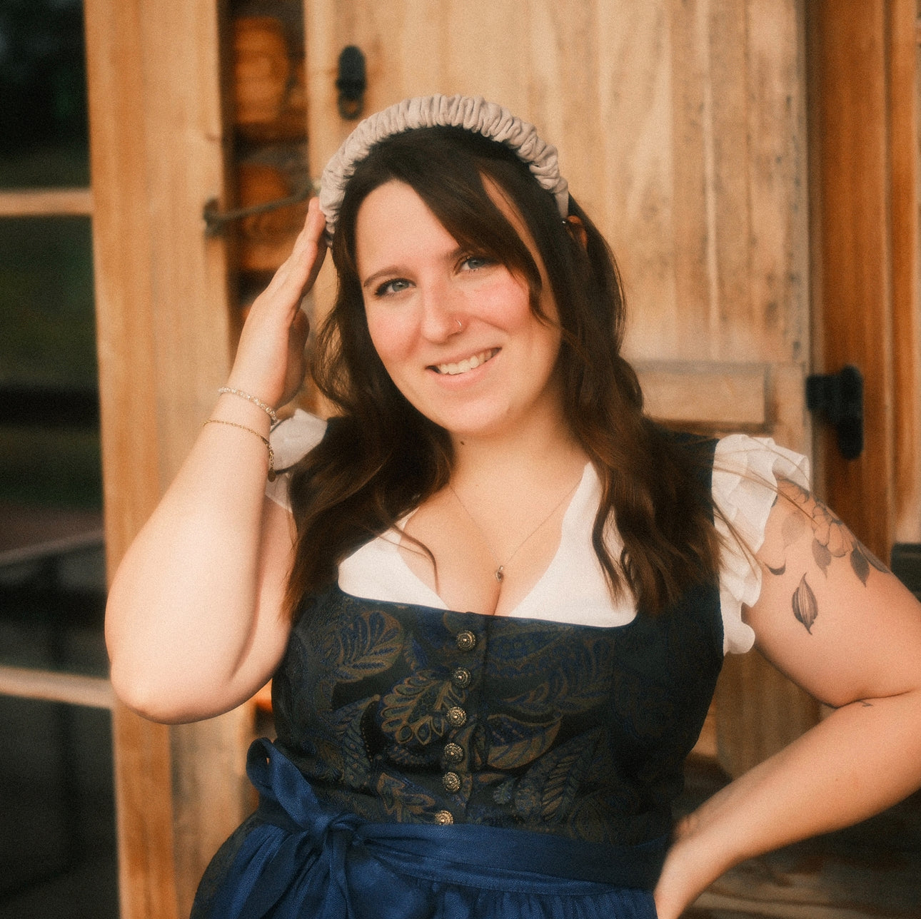 Ronja - Dirndl hellgrau