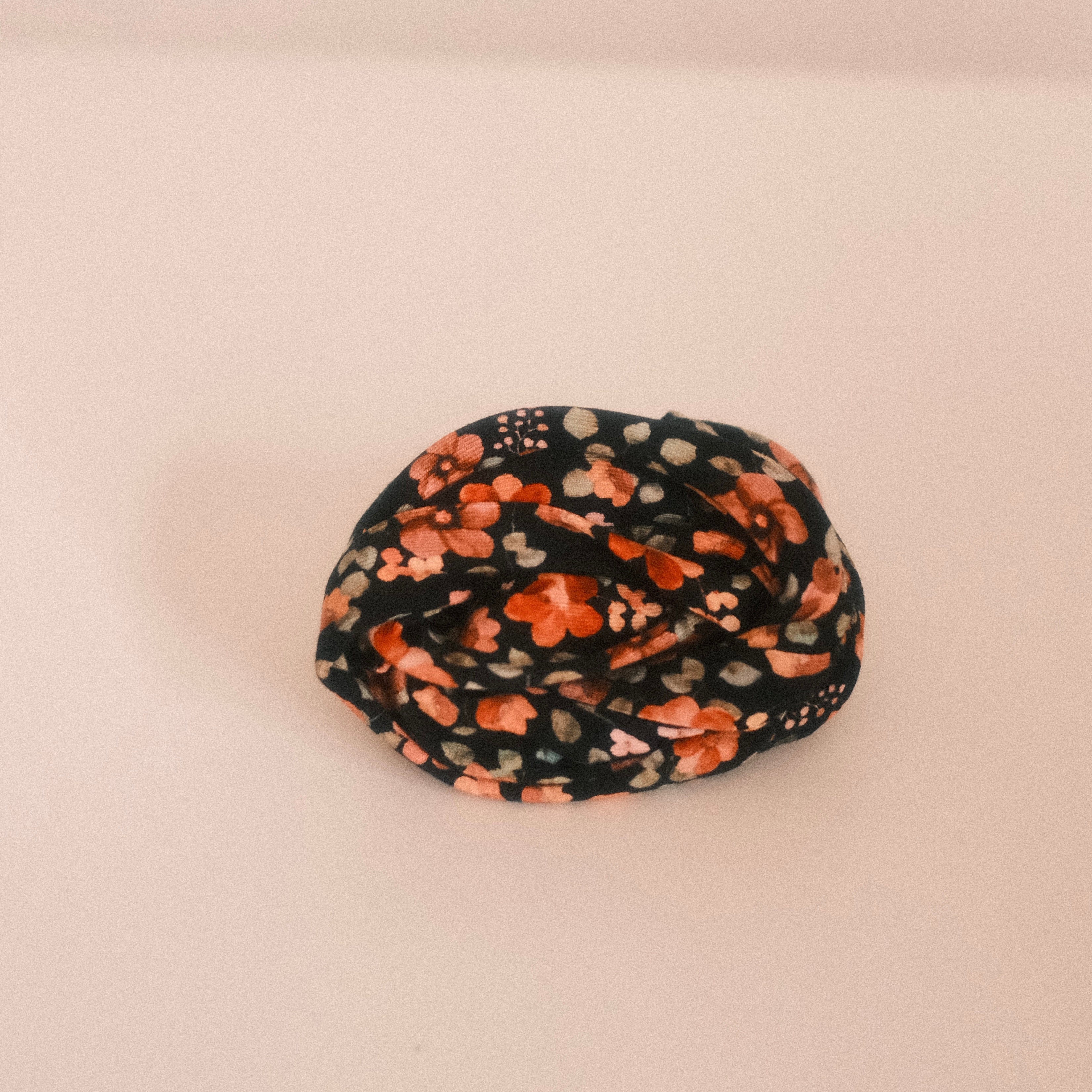 Drahthaarband schmal - orange Blumen