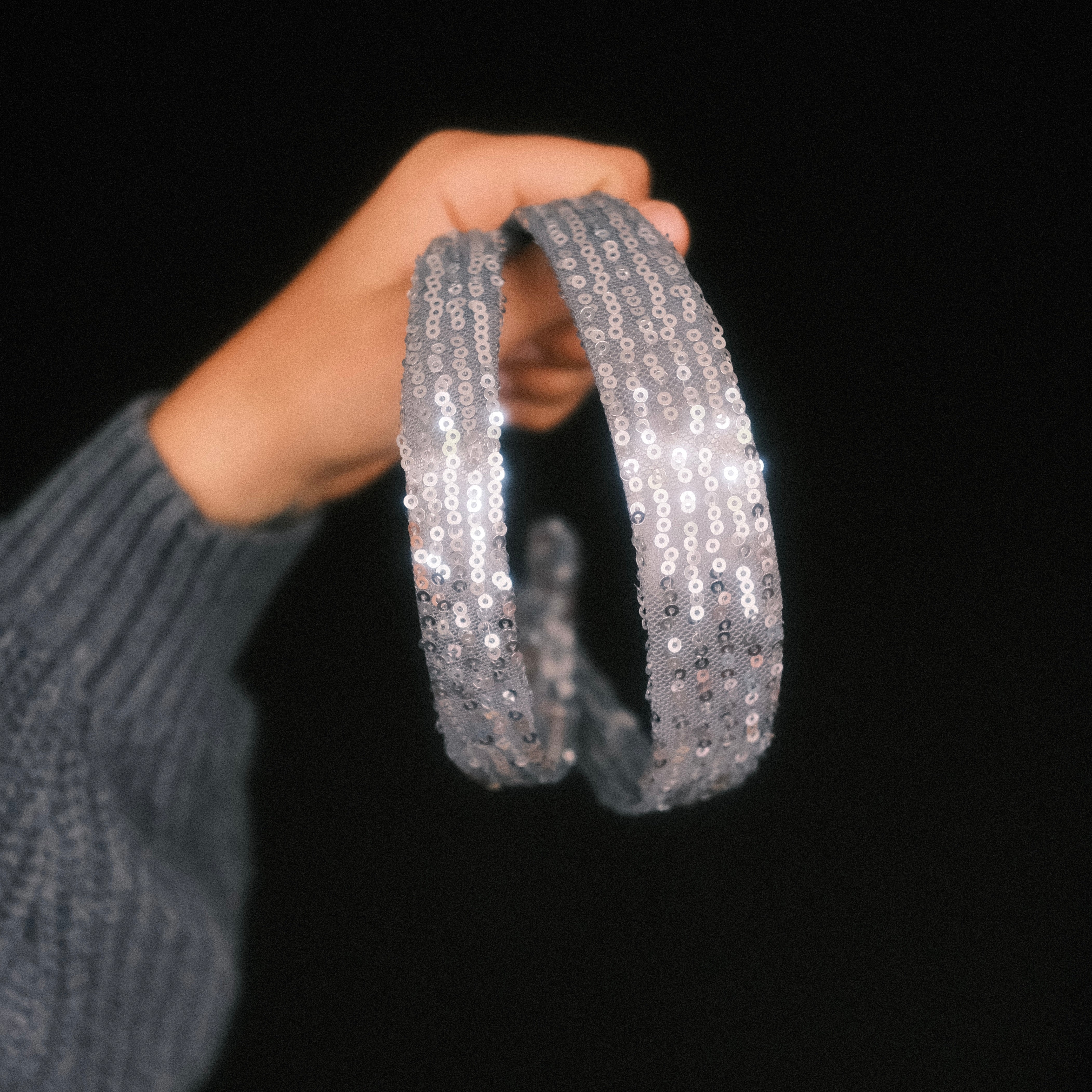 Anna - Pailletten Silberglanz