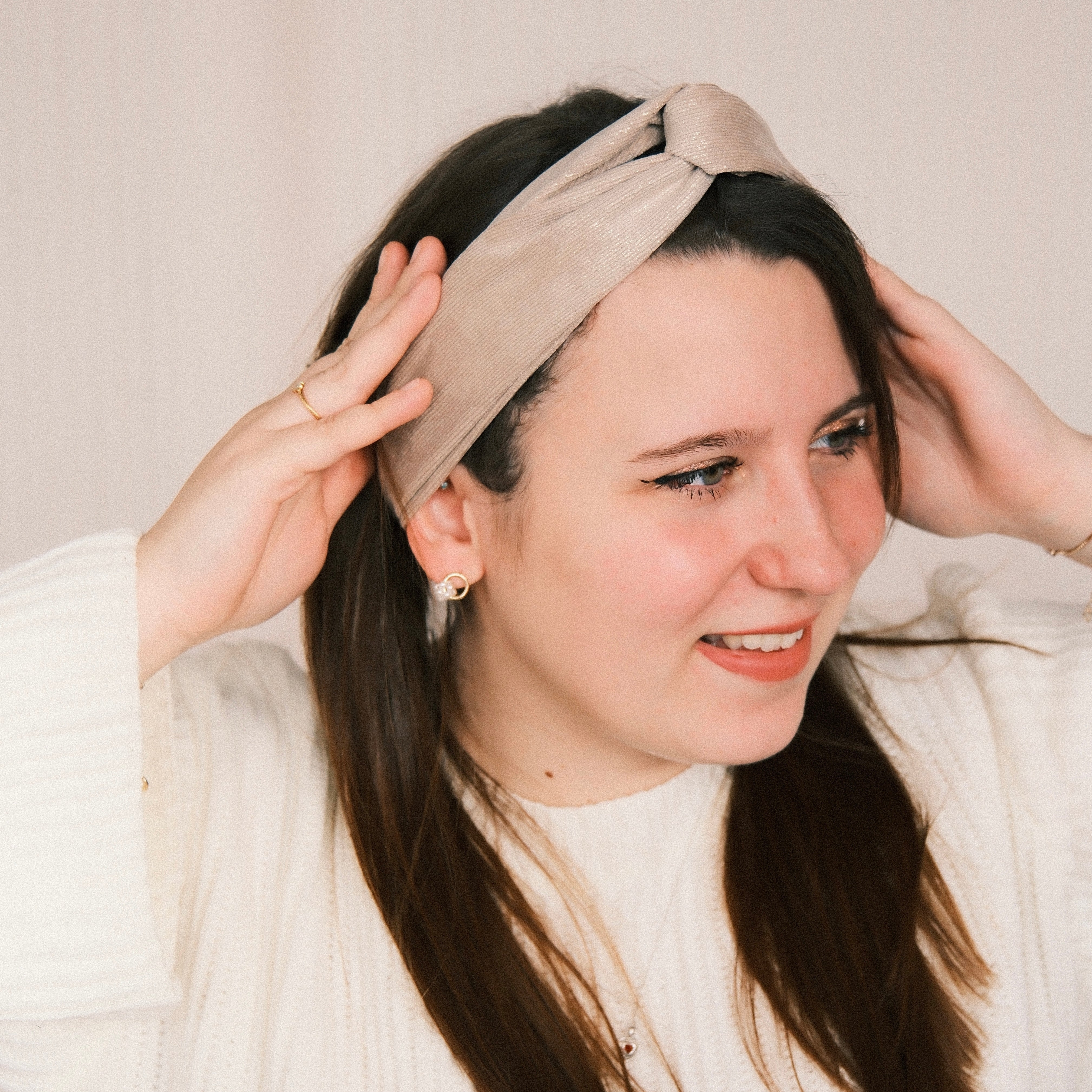 Drahthaarband - Cord Glitzer Beige