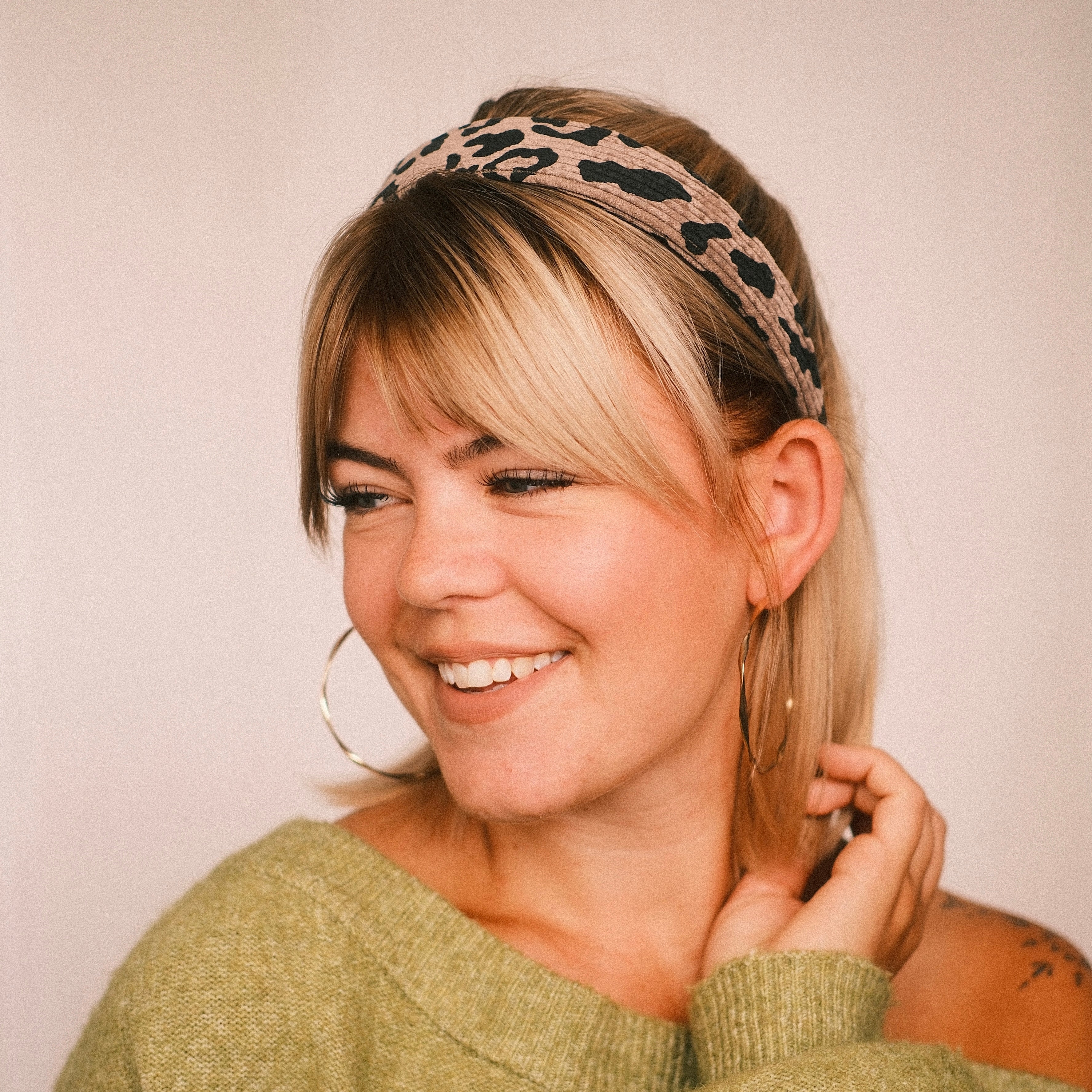 Anne - Cord Leo Taupe