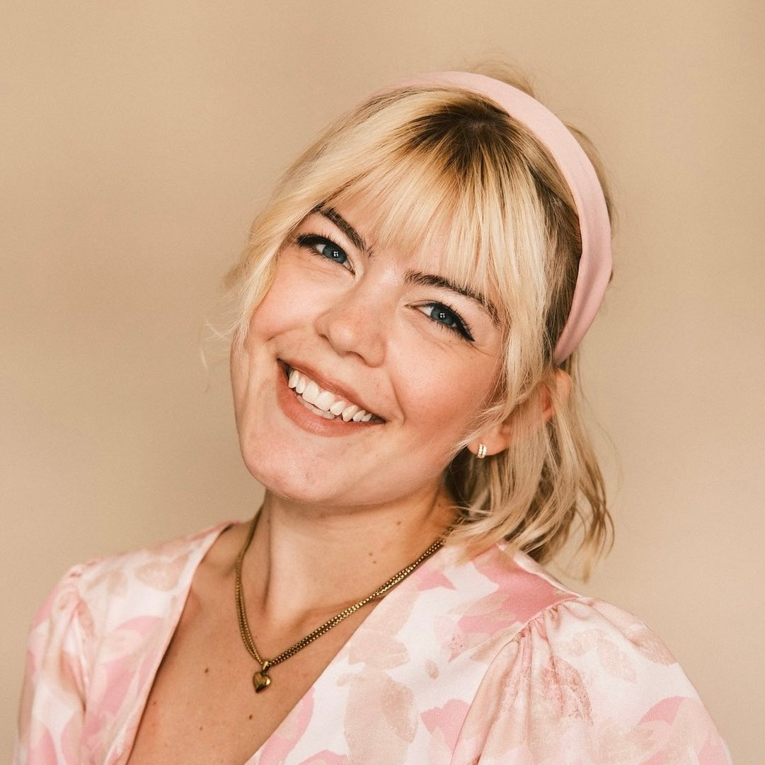 Anne Satin zart Rosa