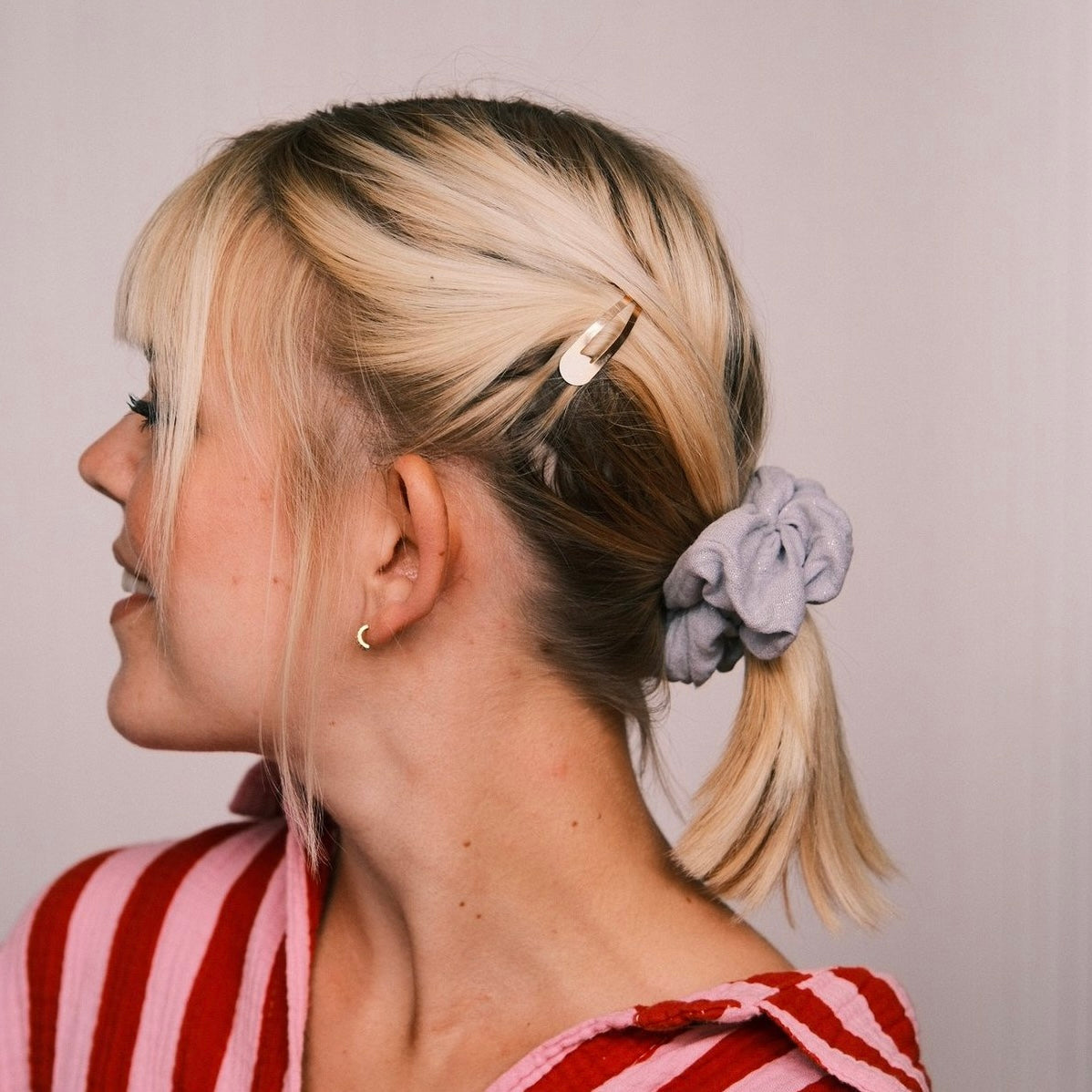 Scrunchie Glitzer hellgrau