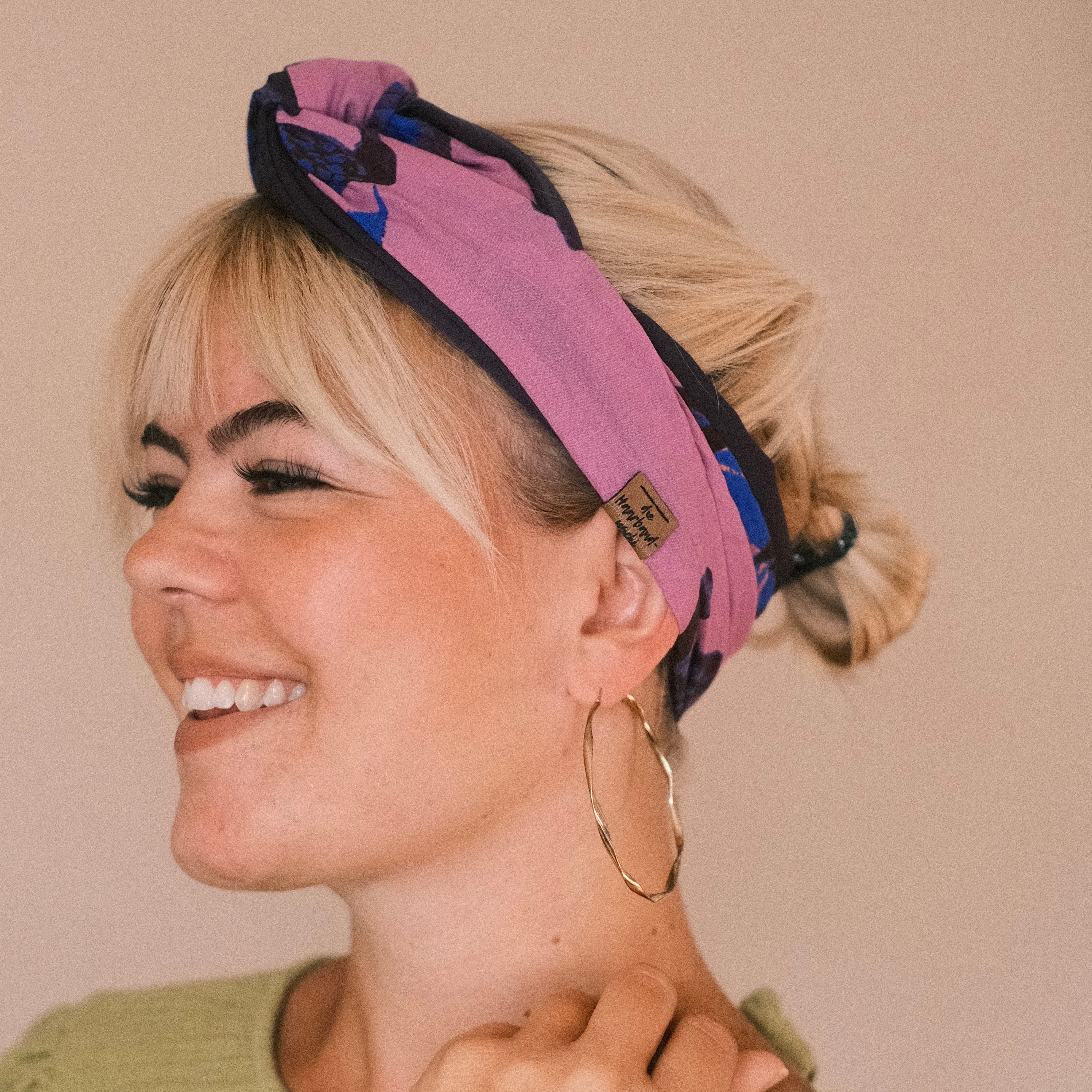 Drahthaarband 2 Seiten - Violettblüte