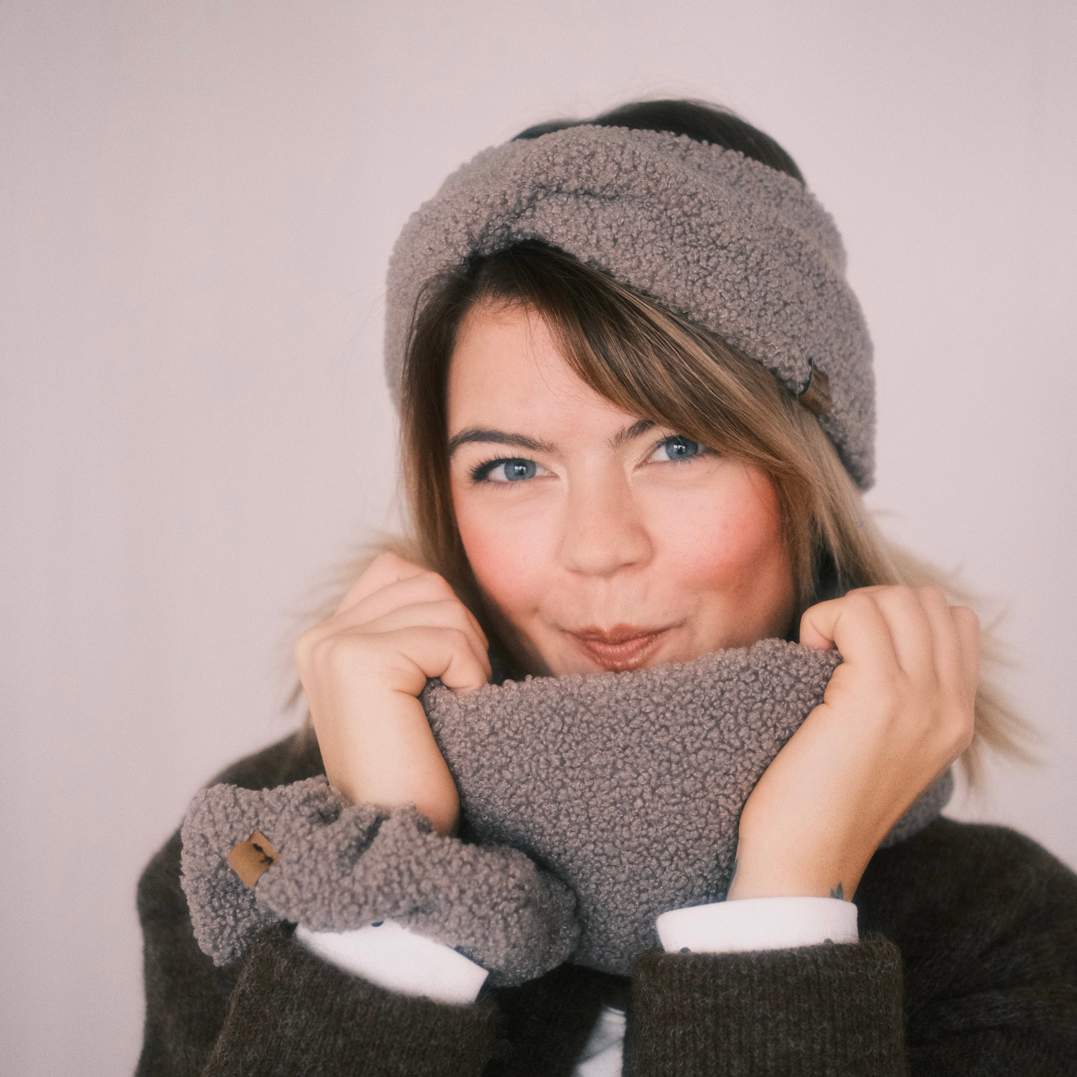 Basic Haarband - Teddy Salbei Grau