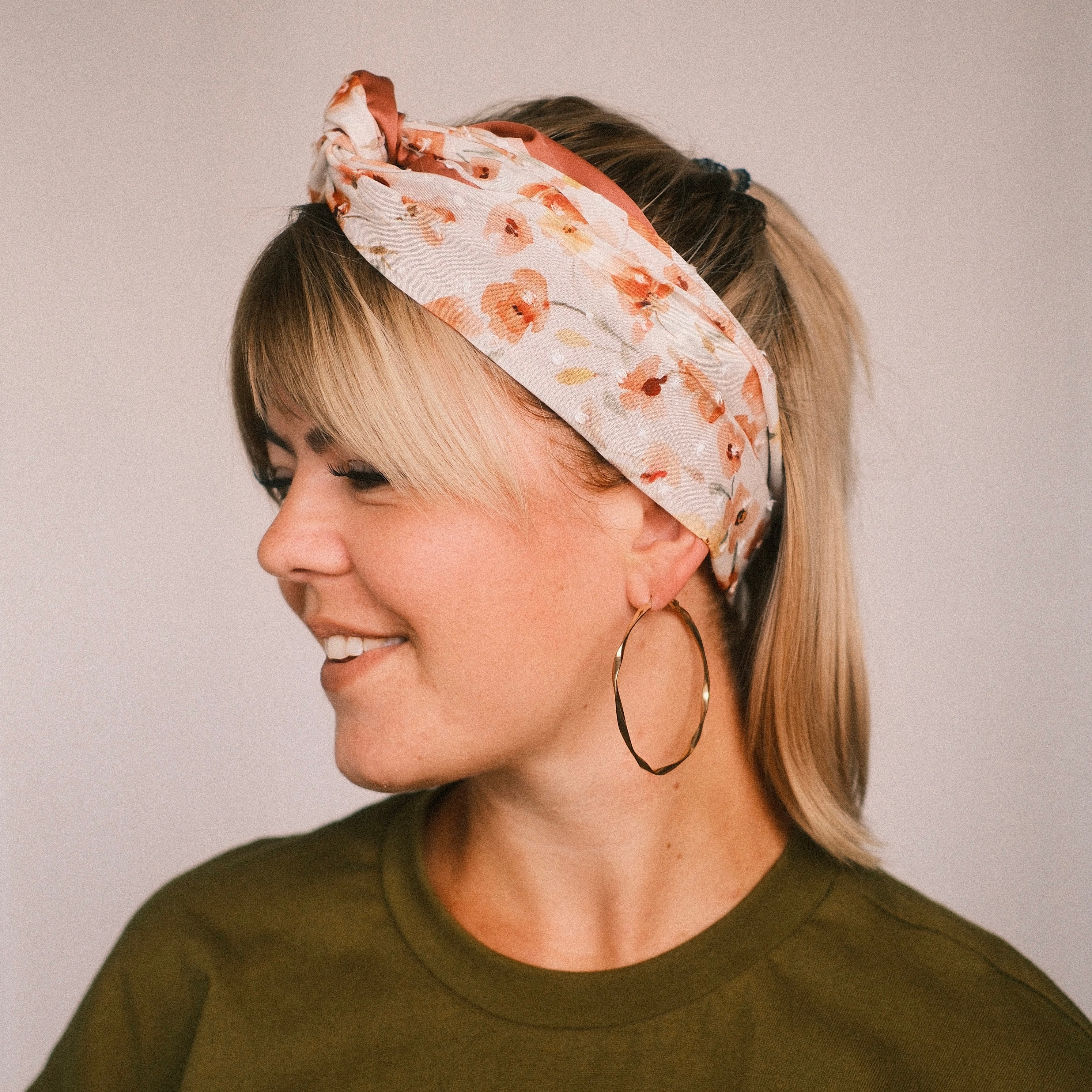 Drahthaarband 2 Seiten - Blumen/kupferpfirsich