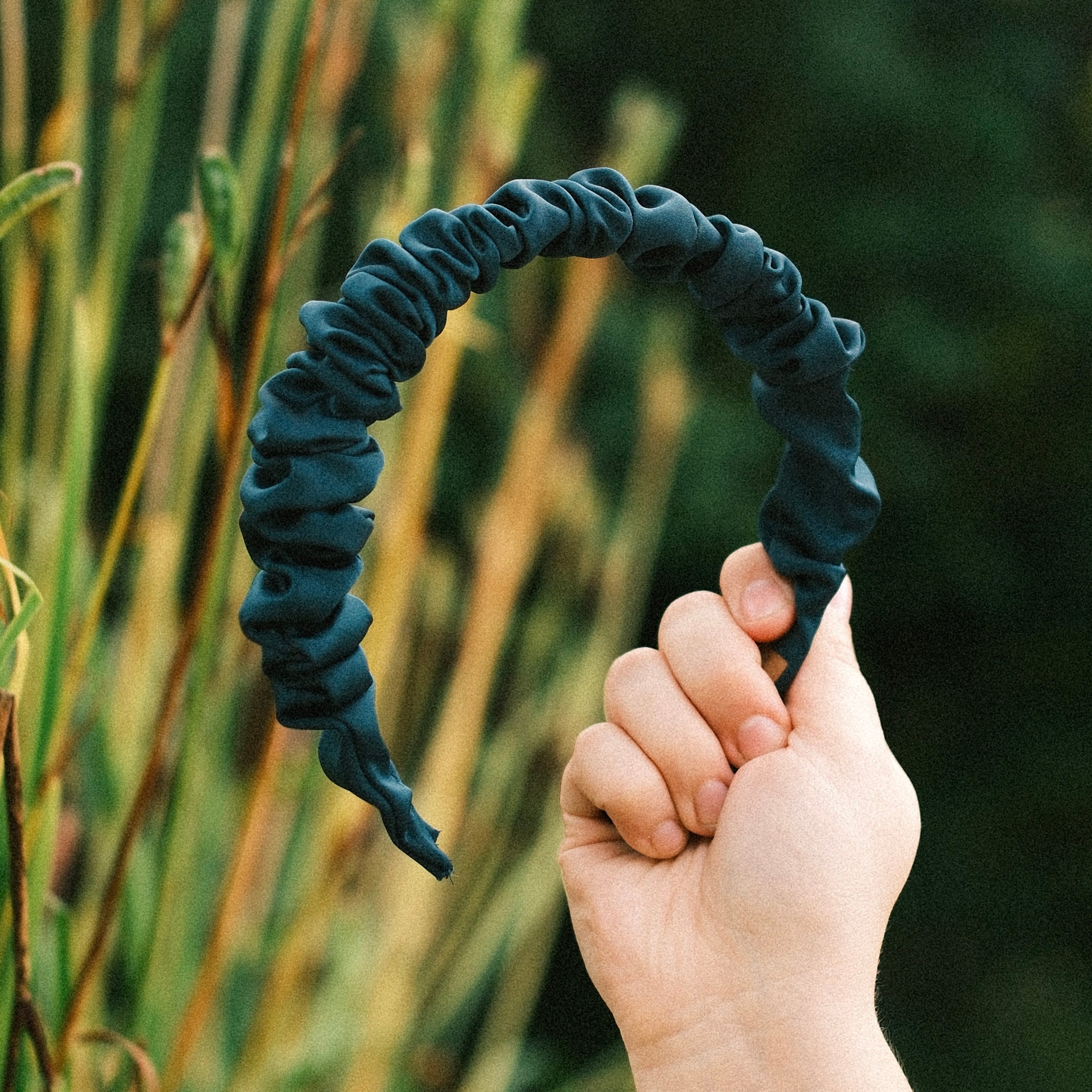 Ronja - Satin Smaragdgrün