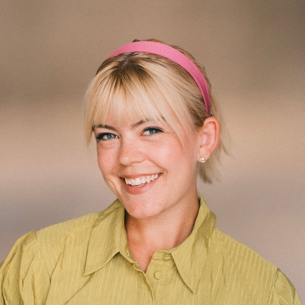 Anne Satin Puderbeere