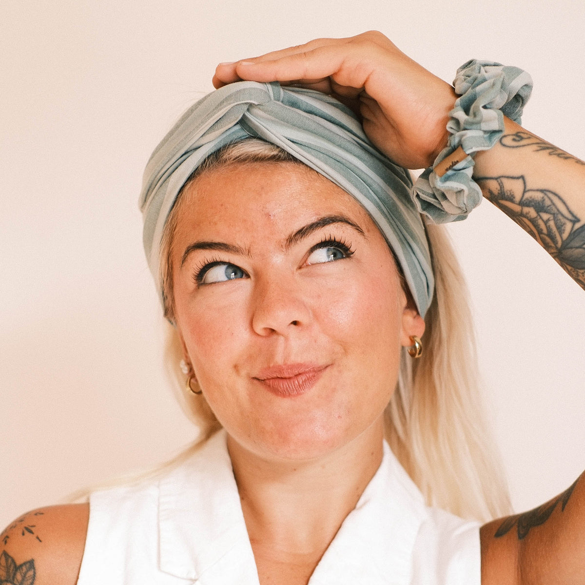 Scrunchie – Salbeistreifen