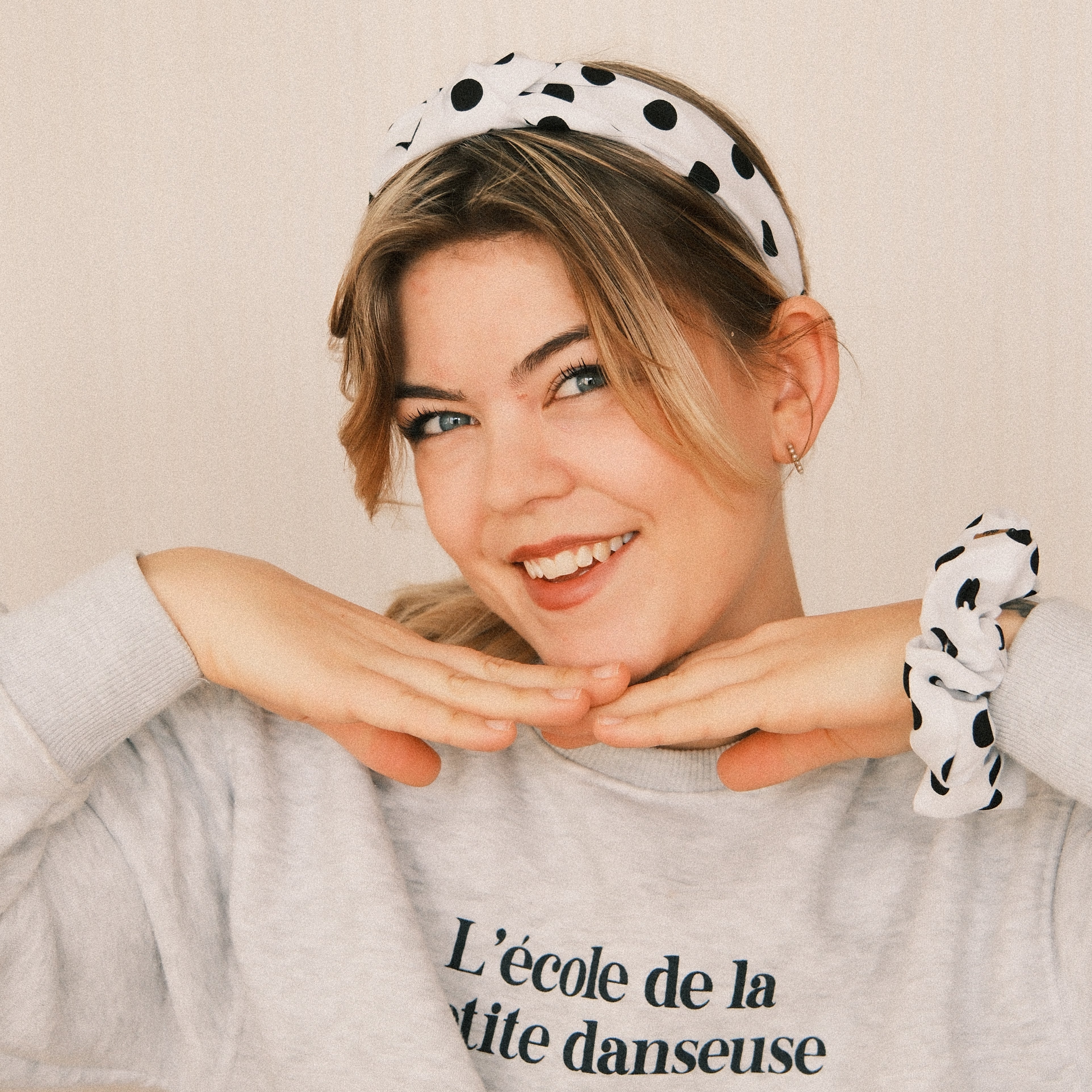 Katharina - Polka Dots Weiß