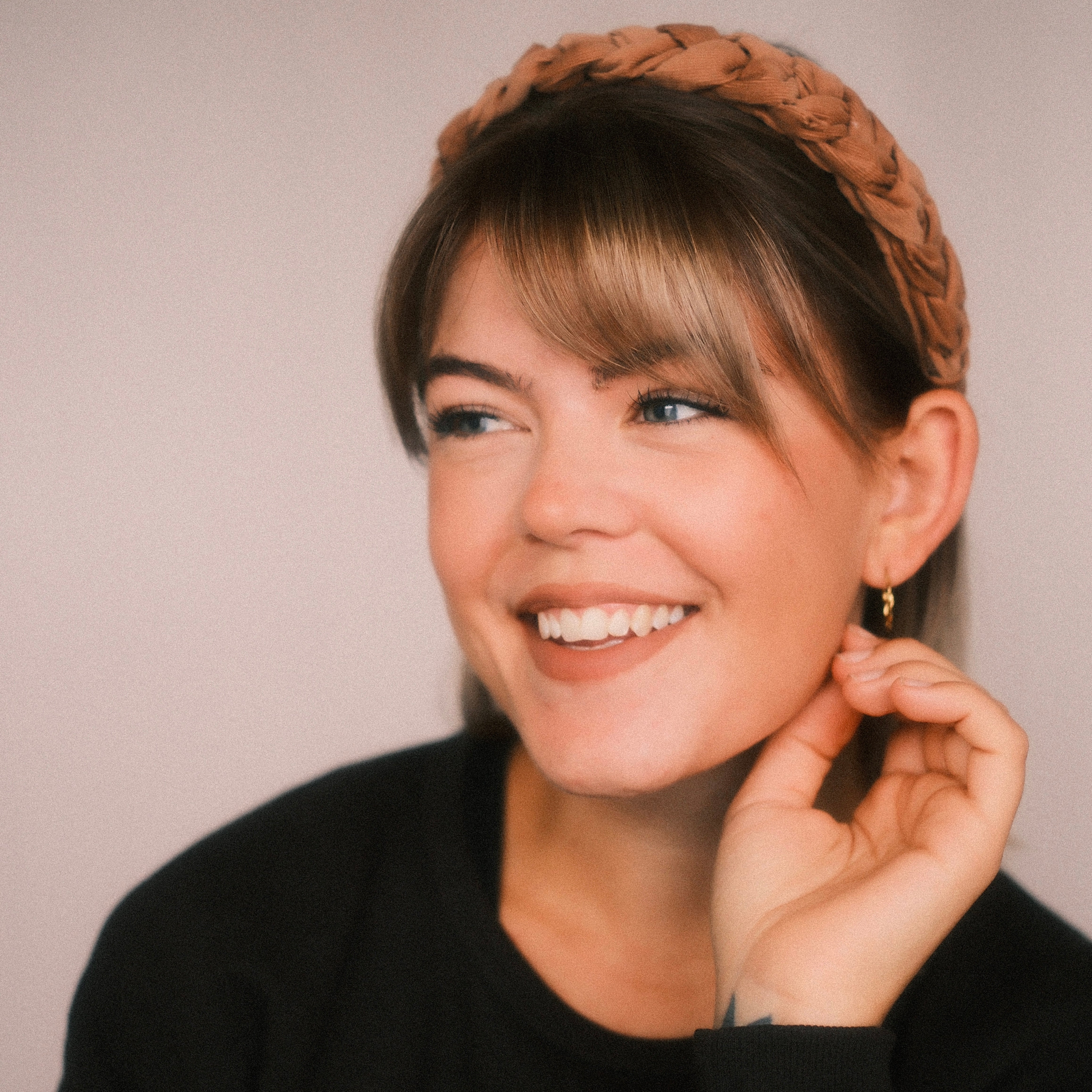 Hedda - Feincord Camel