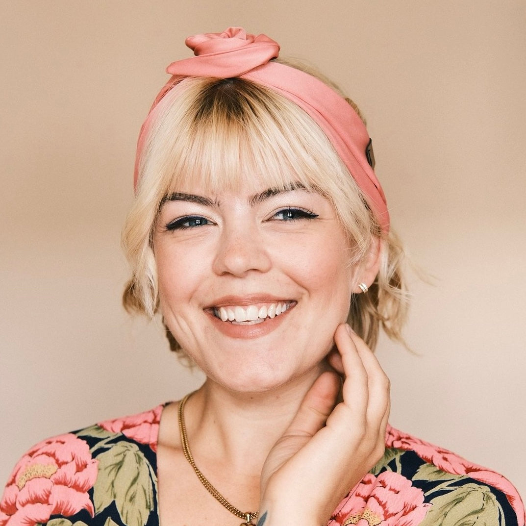 Drahthaarband Satin Apricot