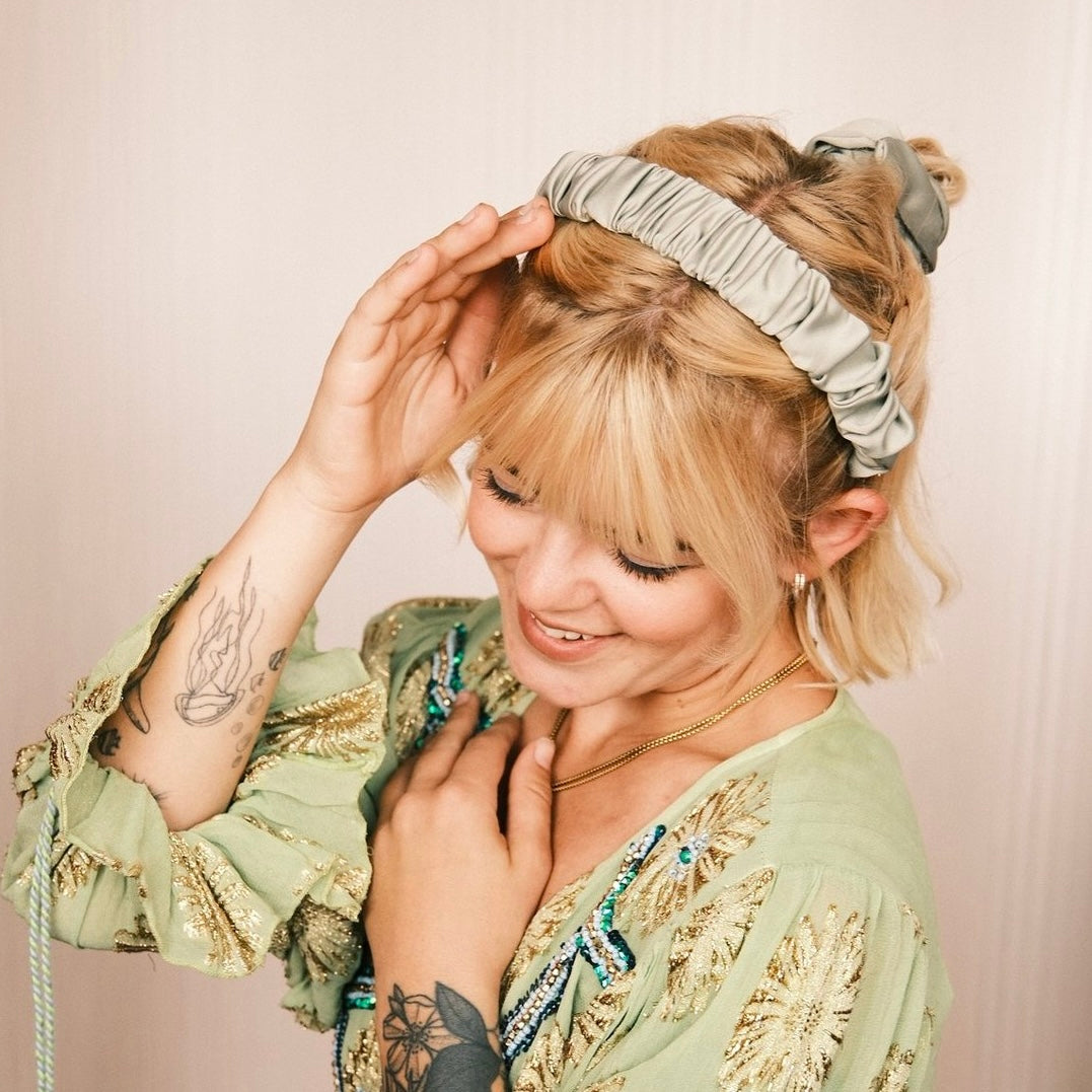 Ronja - Wedding Satin light Matcha