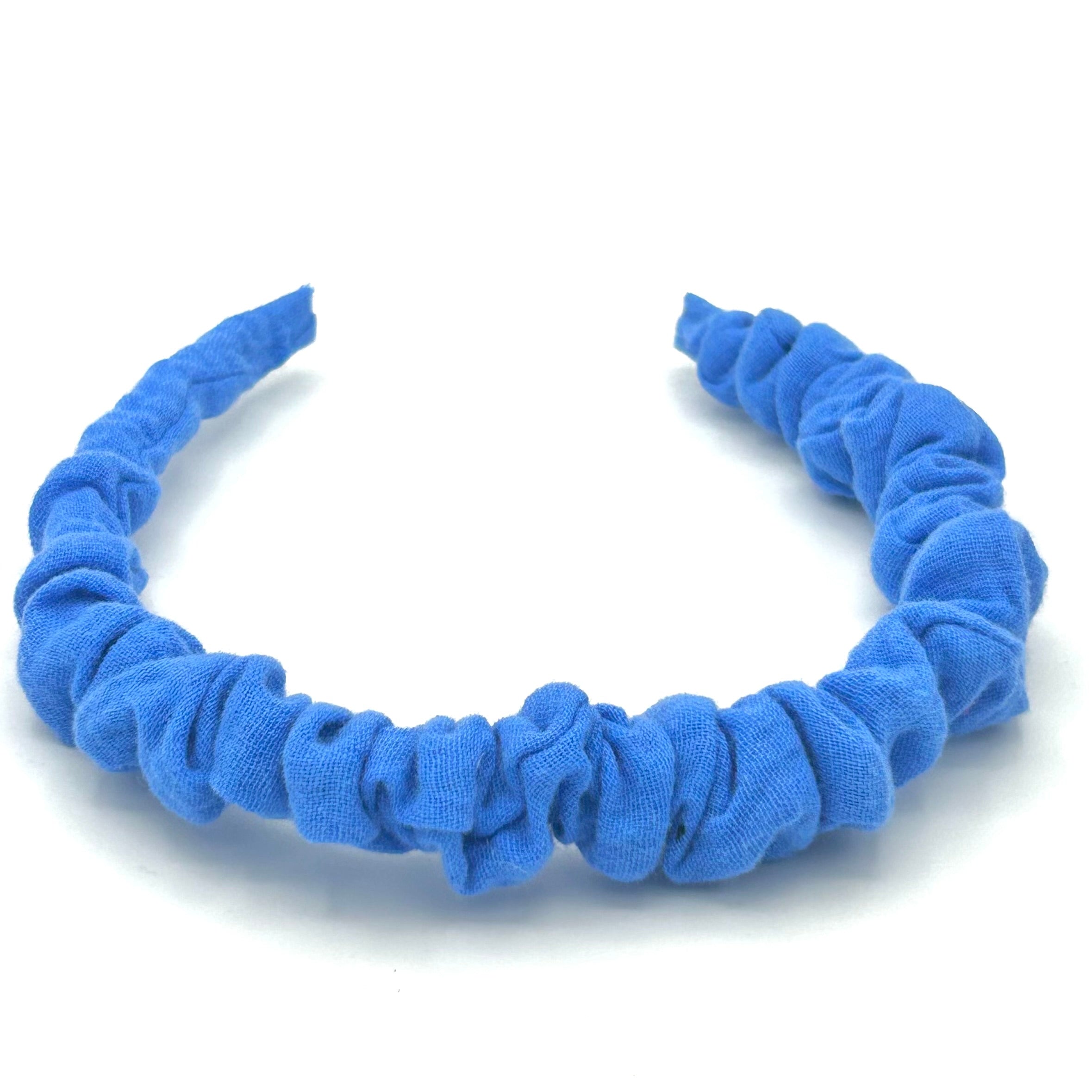 Hilde - Musselin strahlendblau Haarreif gerafft