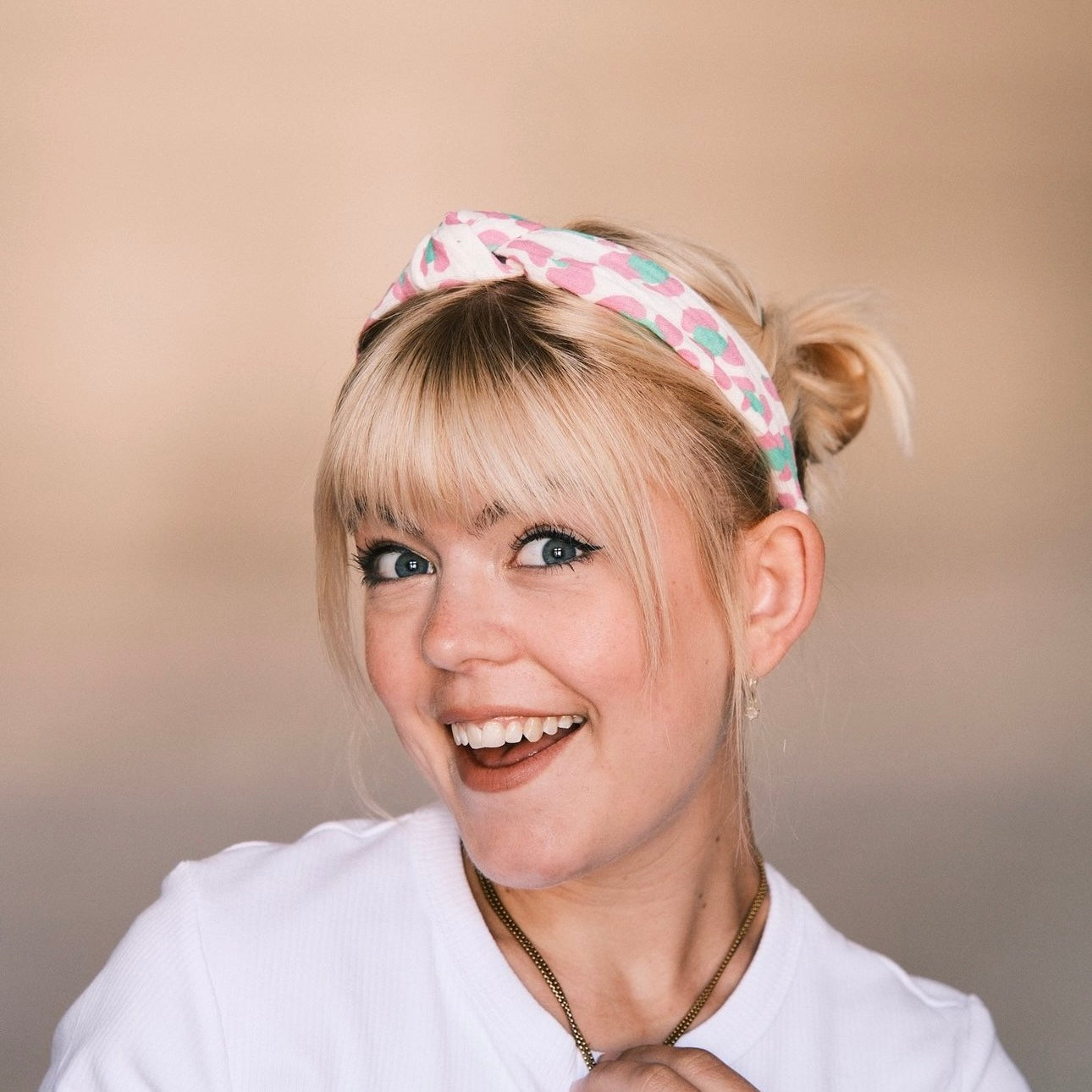 Lilly - weiß/rosa/grün