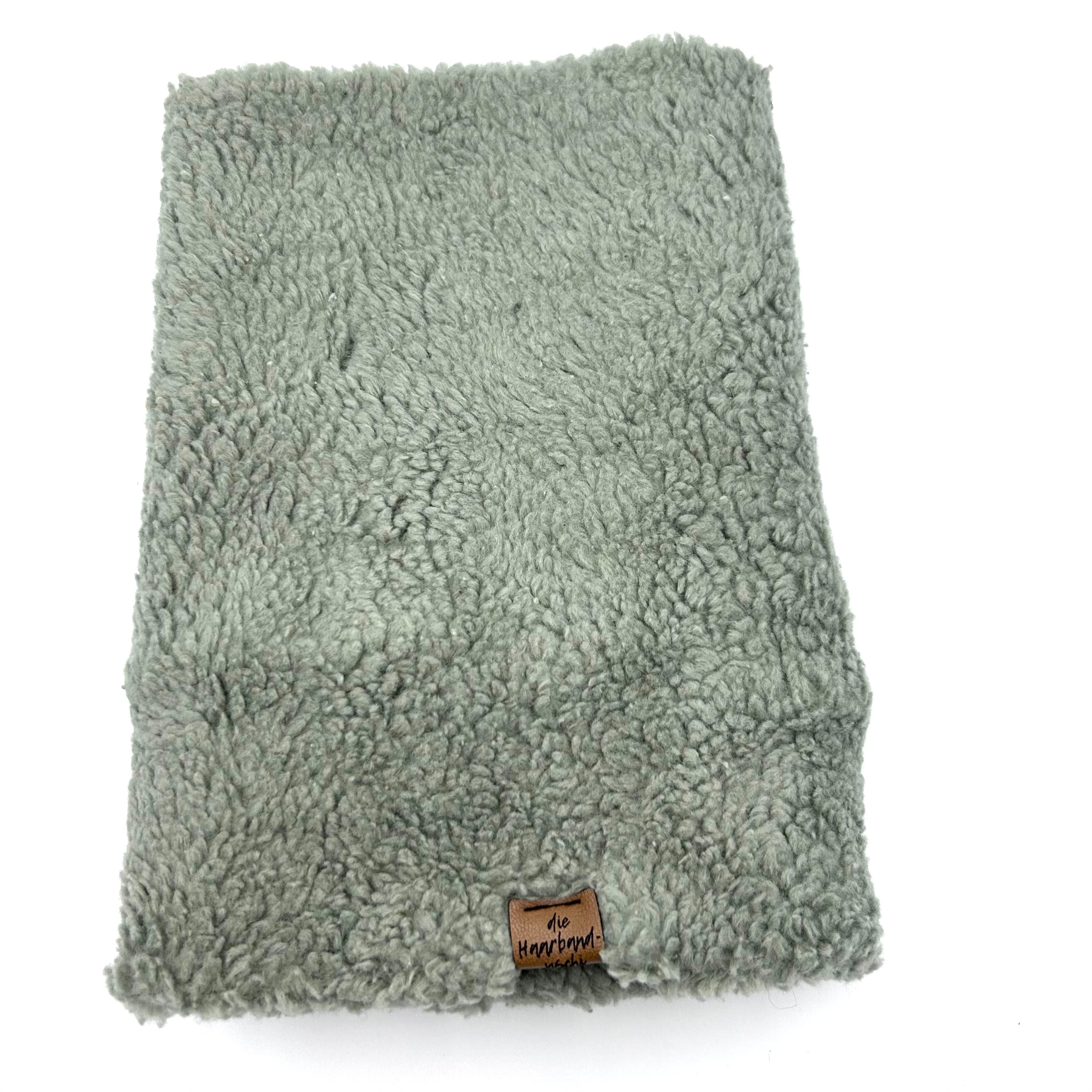 Loop - Teddy Dark Matcha