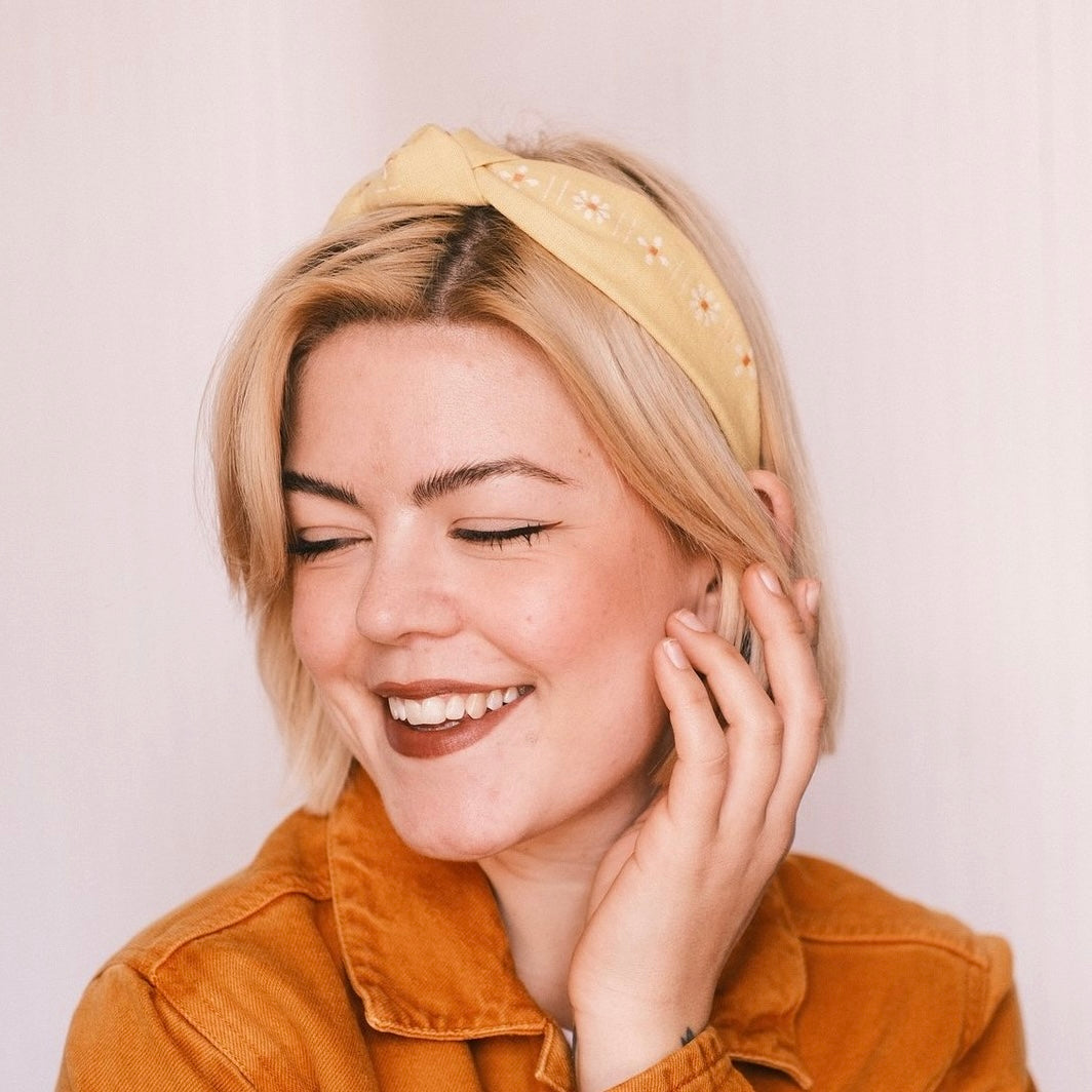 Lilly - Blümchen gelb