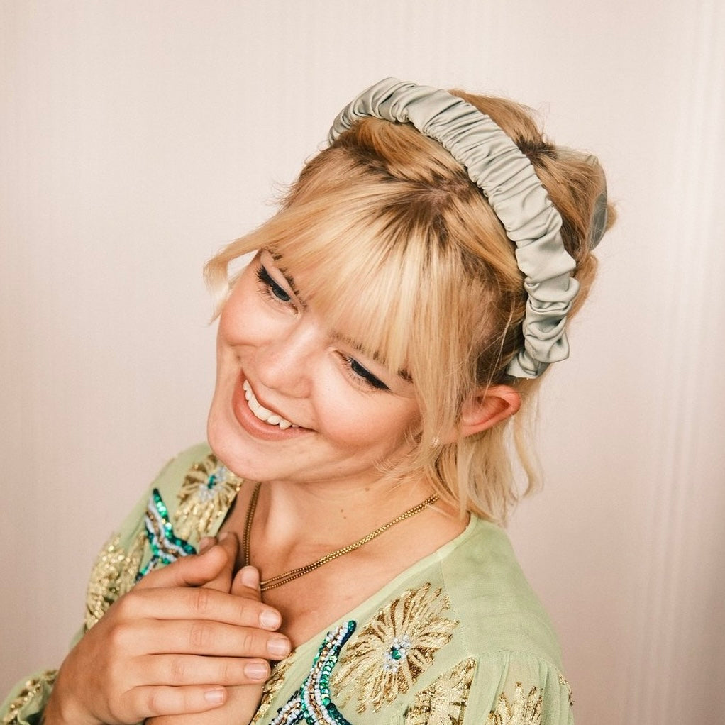 Ronja - Wedding Satin light Matcha