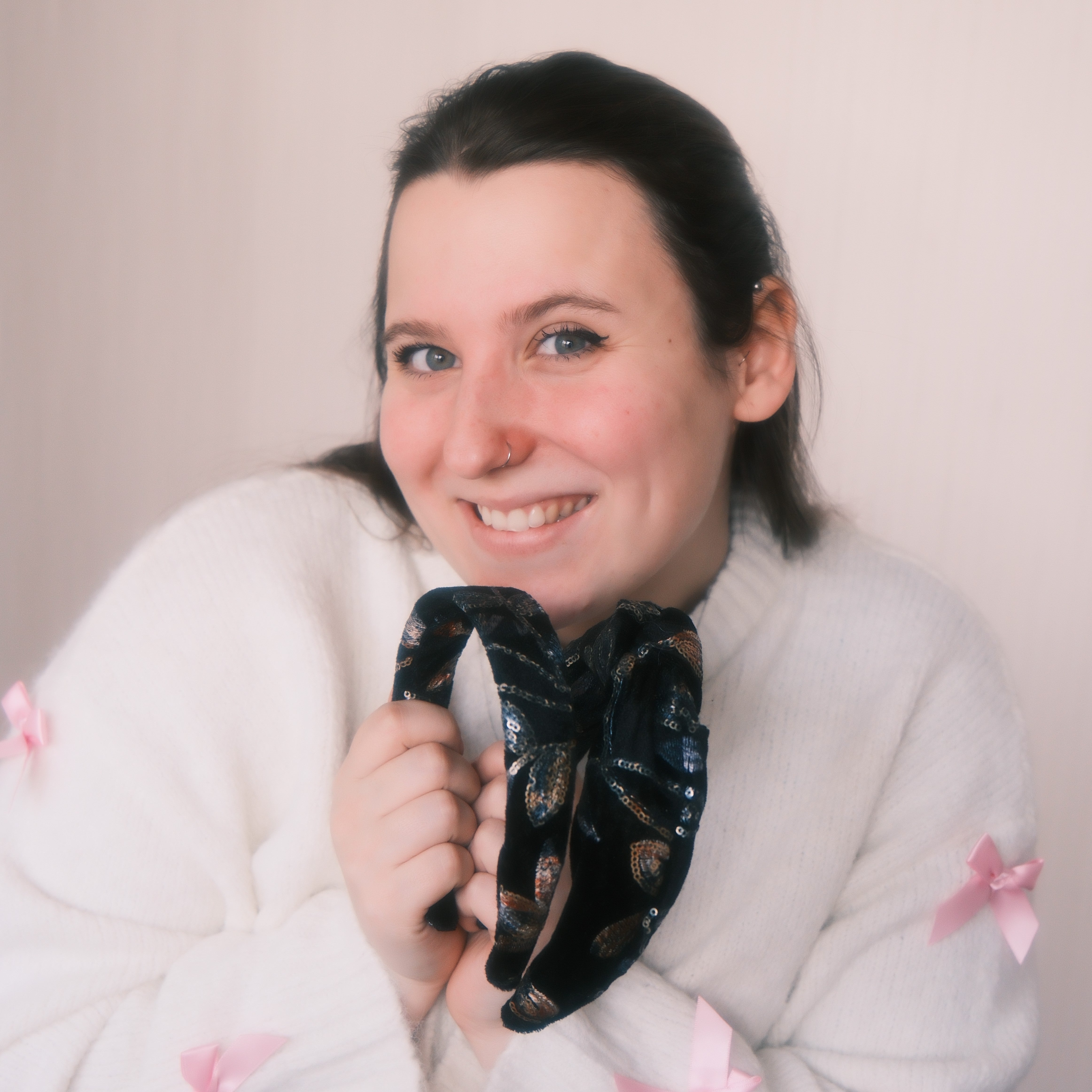 Leyla Pailletten Blumenmuster