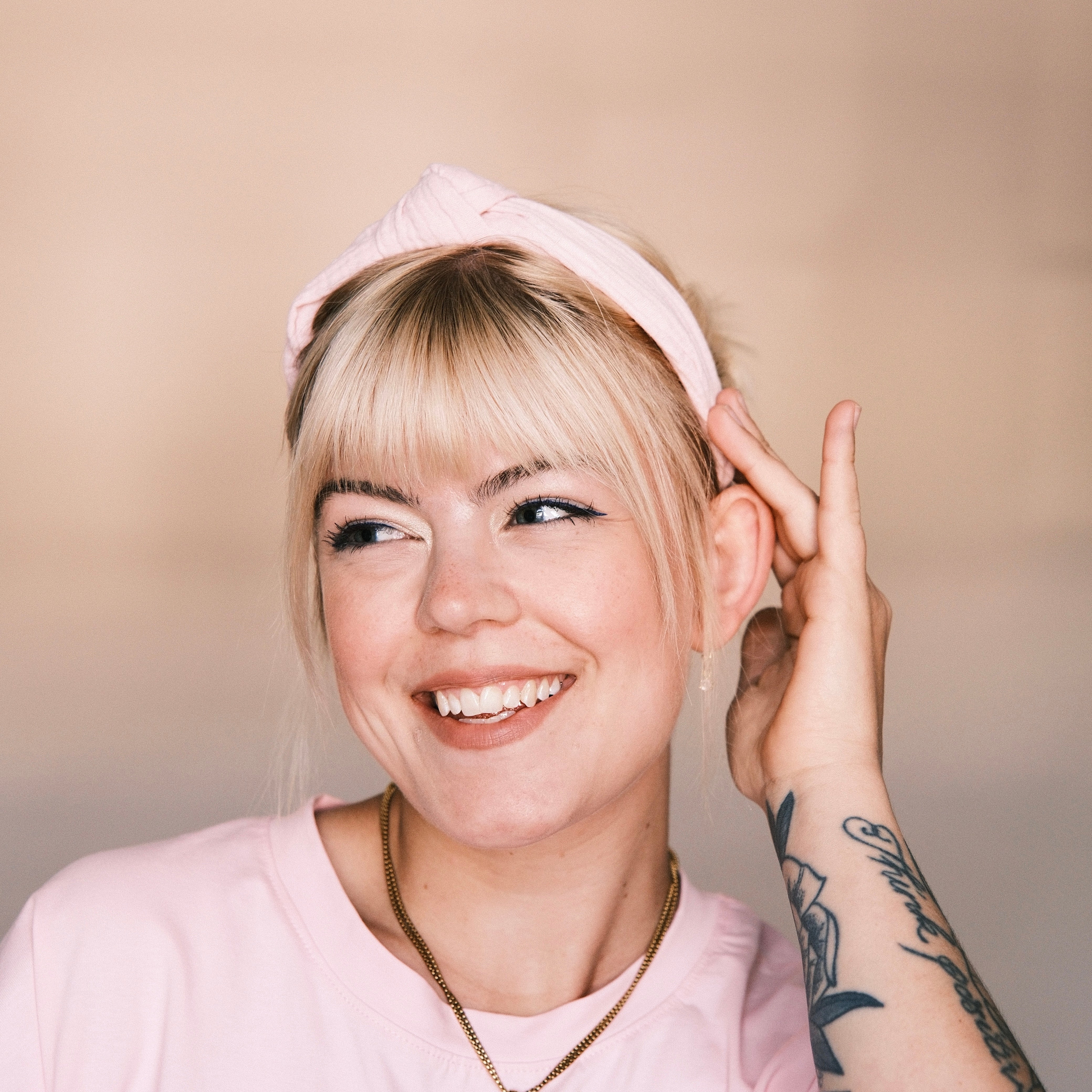 Lilly - Hellrosa Musselin