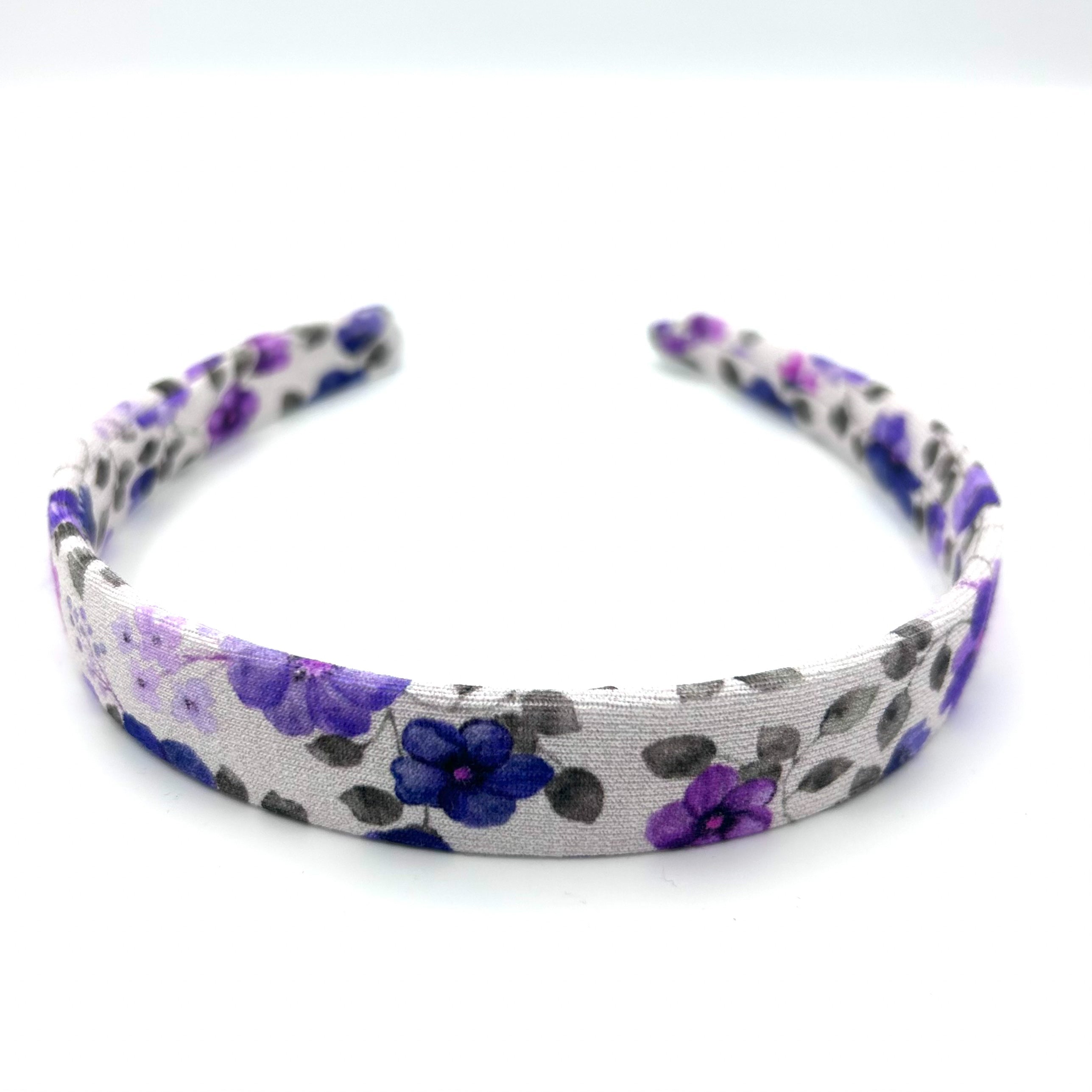 Anna - Lila Blumenkranz