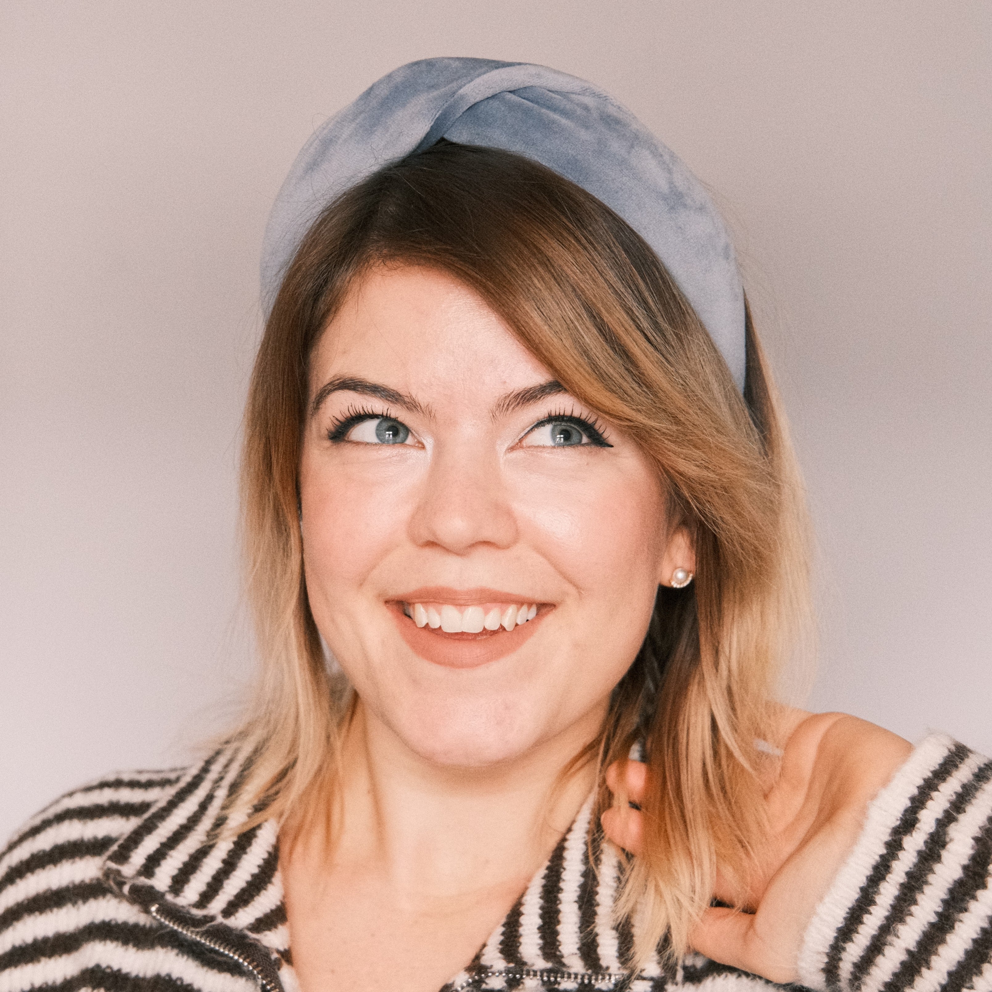 Fritzi - Samt Eisblau