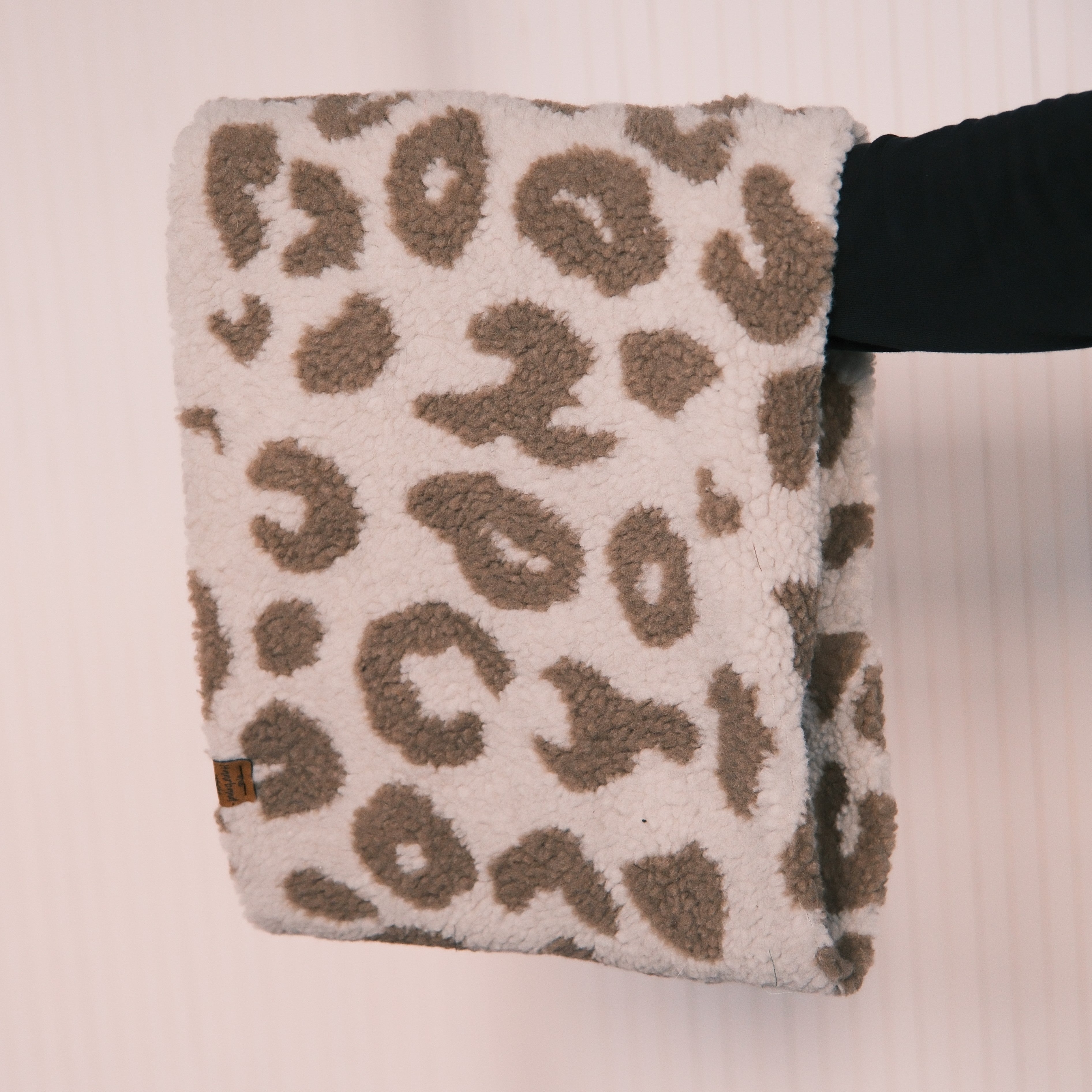 Loop - Teddy Beige Leo