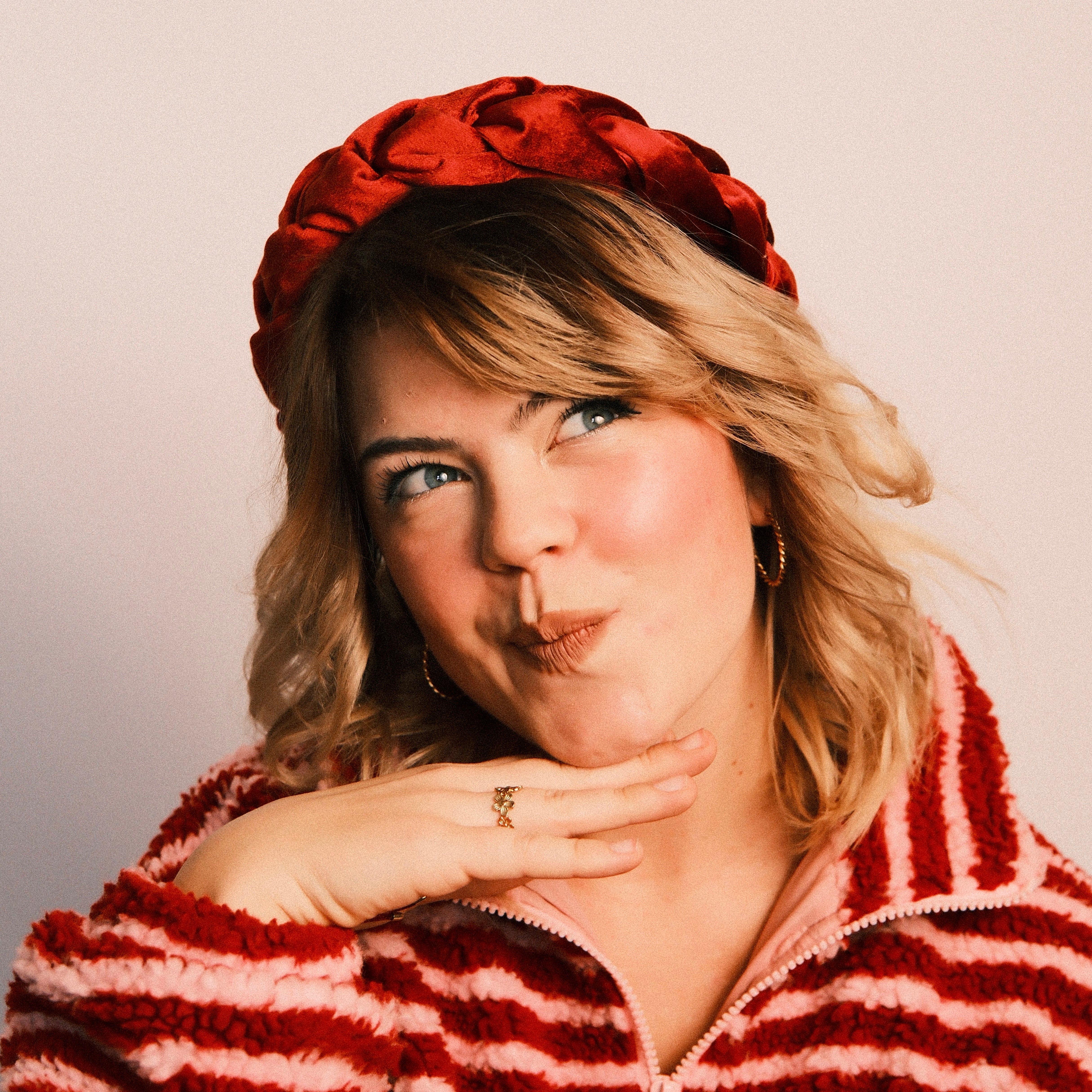 Lotte in breit - Rot